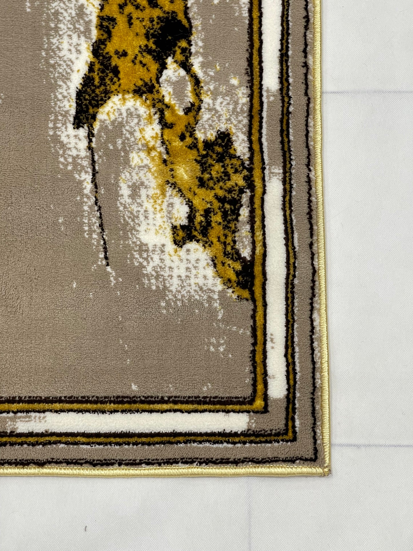 Polyester Silk Woven Rug.(Article-1451-Beige)
Size : 3 ft width x 5 ft length ( 100cm x 150cm)