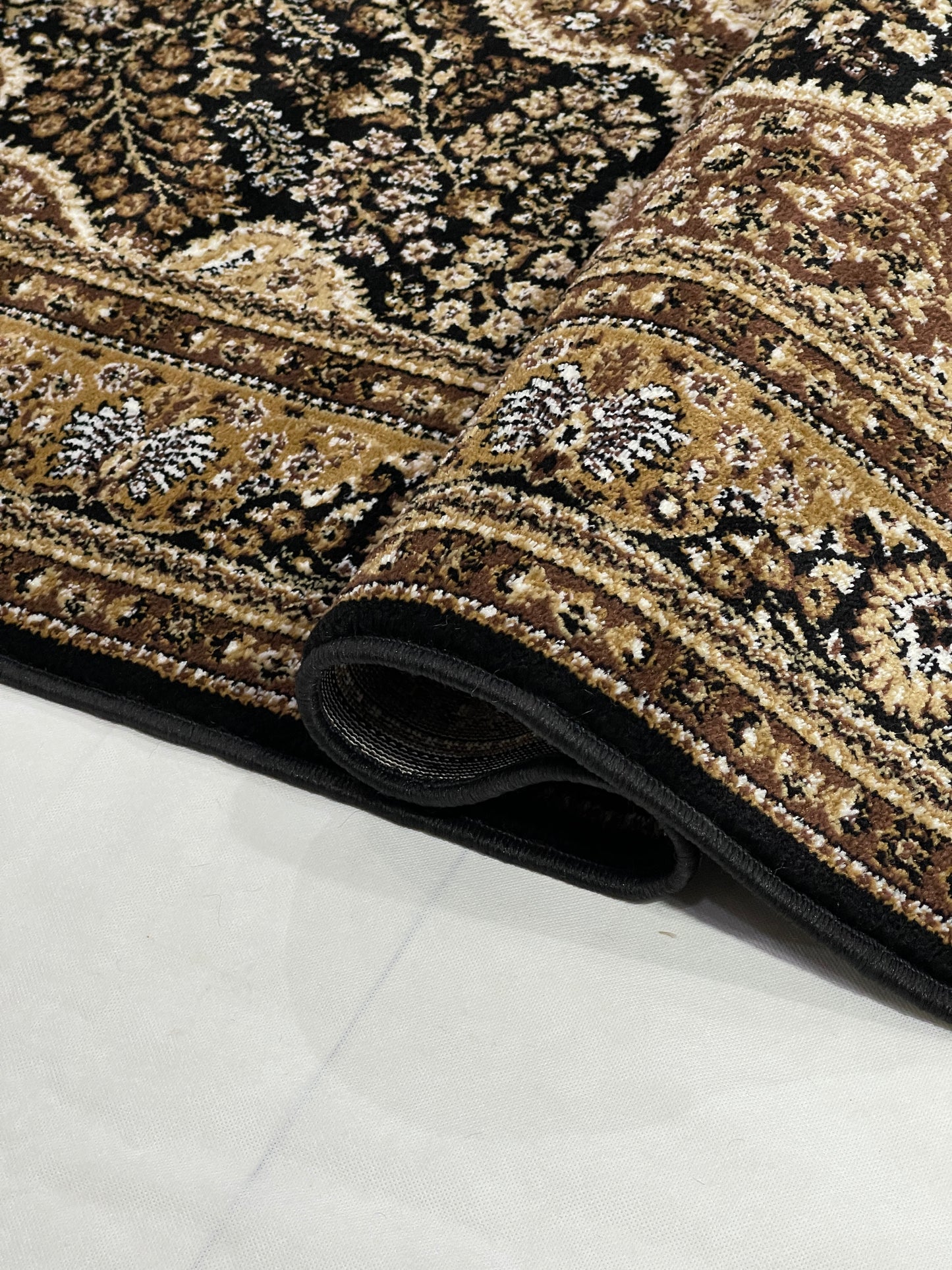 Persian polypropylene Rug,back woven(Article-25-Black)
Size : 5ft width  x 7.3ft length (150cm x 220cm)