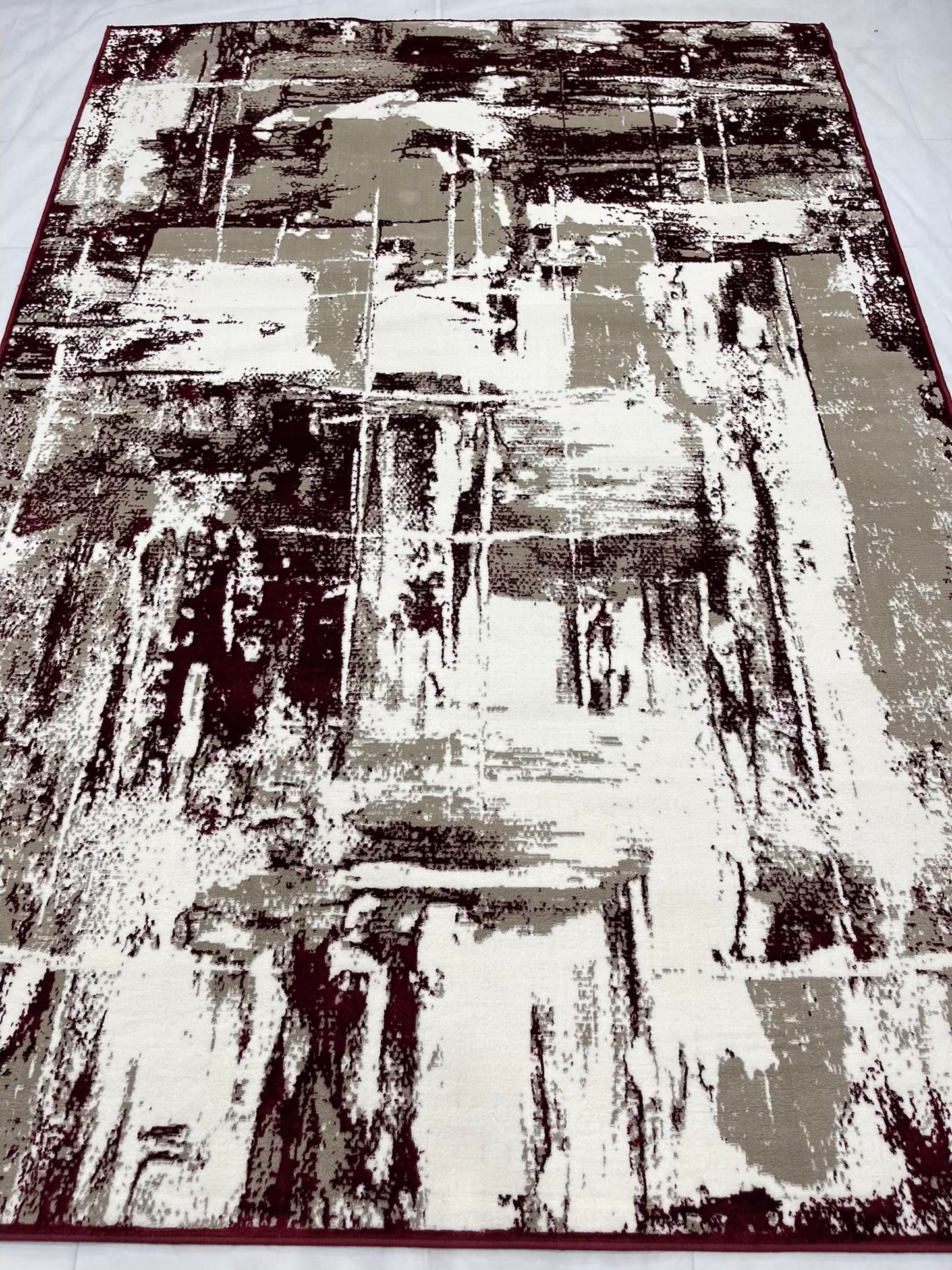 Polyester Silk.(Article-1604-Red)
Size : 6.6 ft width x 9.6 ft length ( 200 cm x 290 cm)