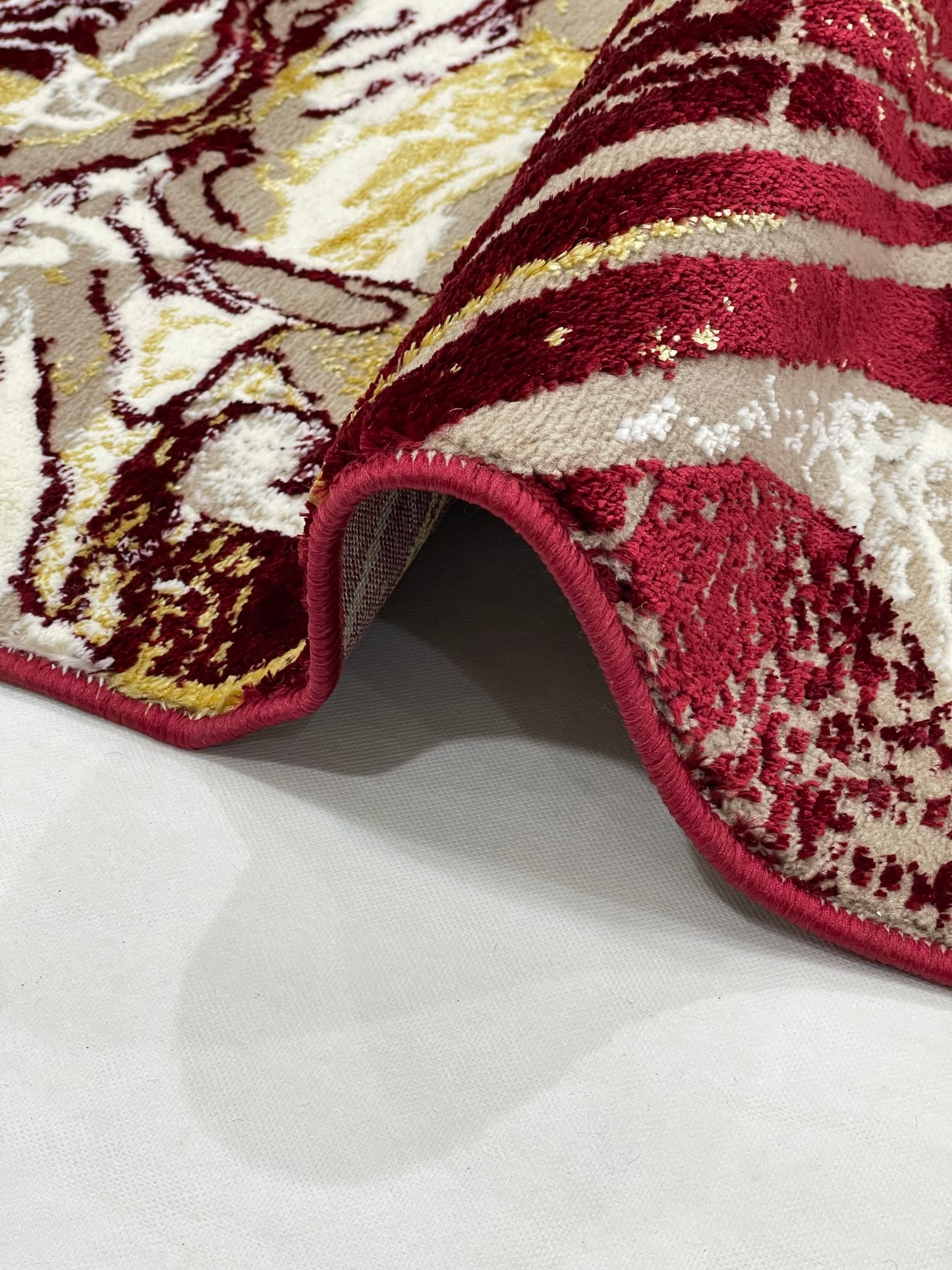 Polyester Silk Woven Rug.(Article-1556-Red , Gold) Size : 4 ft width x 5.6 ft length