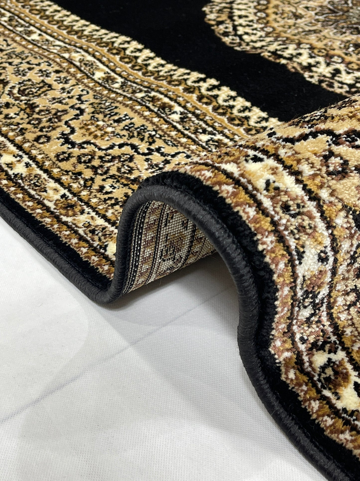 Persian Polypropylene Rug,back woven(Article-22-Black)
Size : 5ft width  x 7.3ft length (150cm x 220cm)