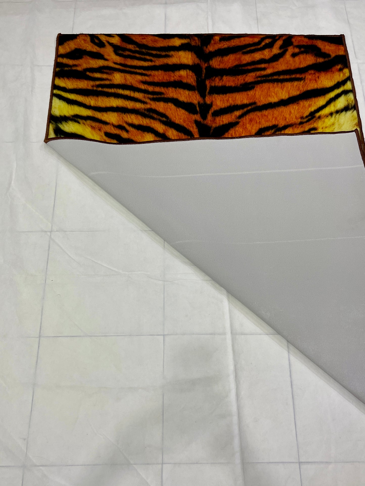 TPR Non Woven Rugs For Kids Room
Article-85-Multi