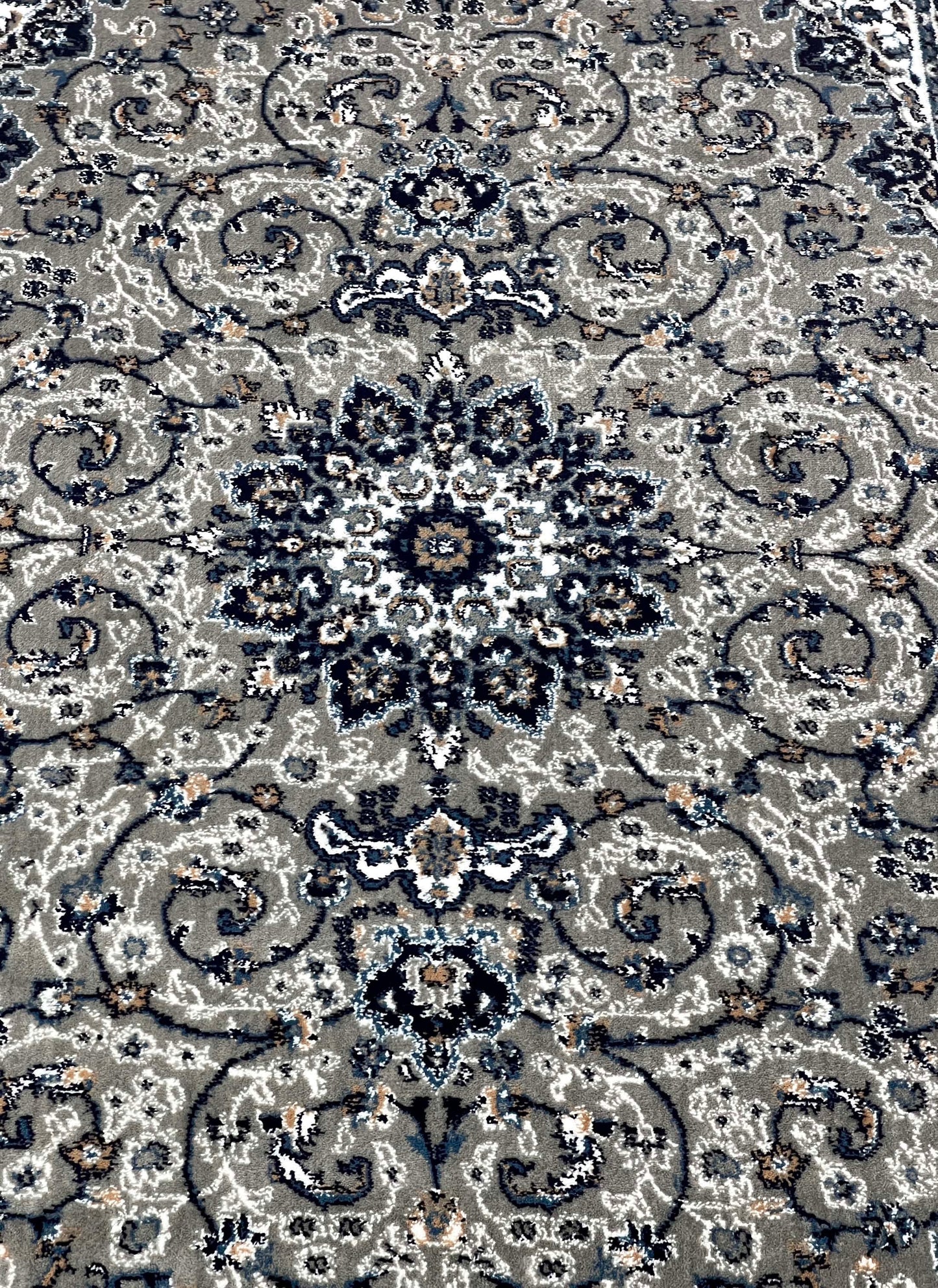 Persian polypropylene Rug,back woven(Article-25-Grey)
Size : 6.6 ft width x 9.6 ft length (200cm x 290cm)