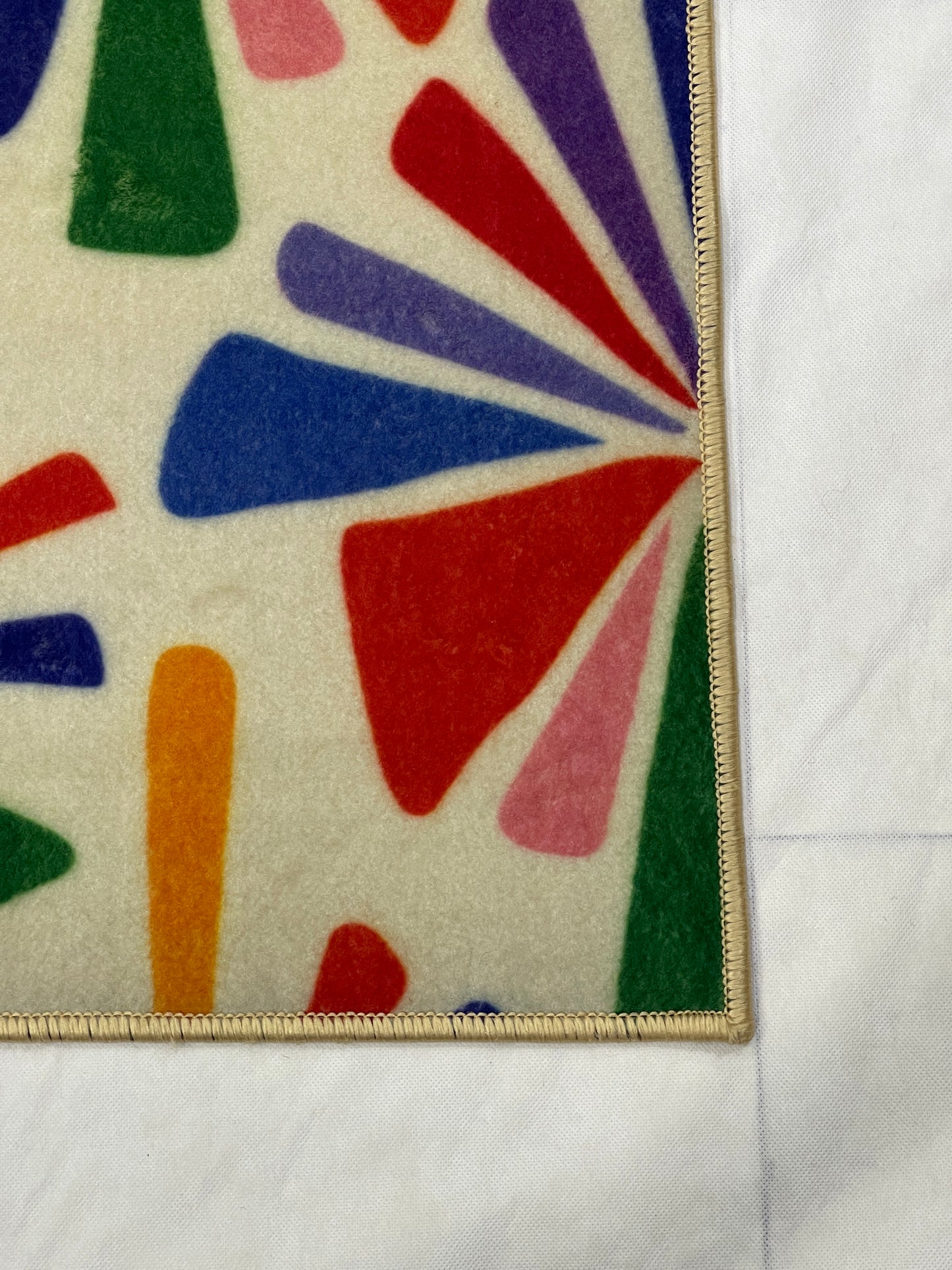 TPR Non Woven Rugs For Kids Room
Article-54-Off white