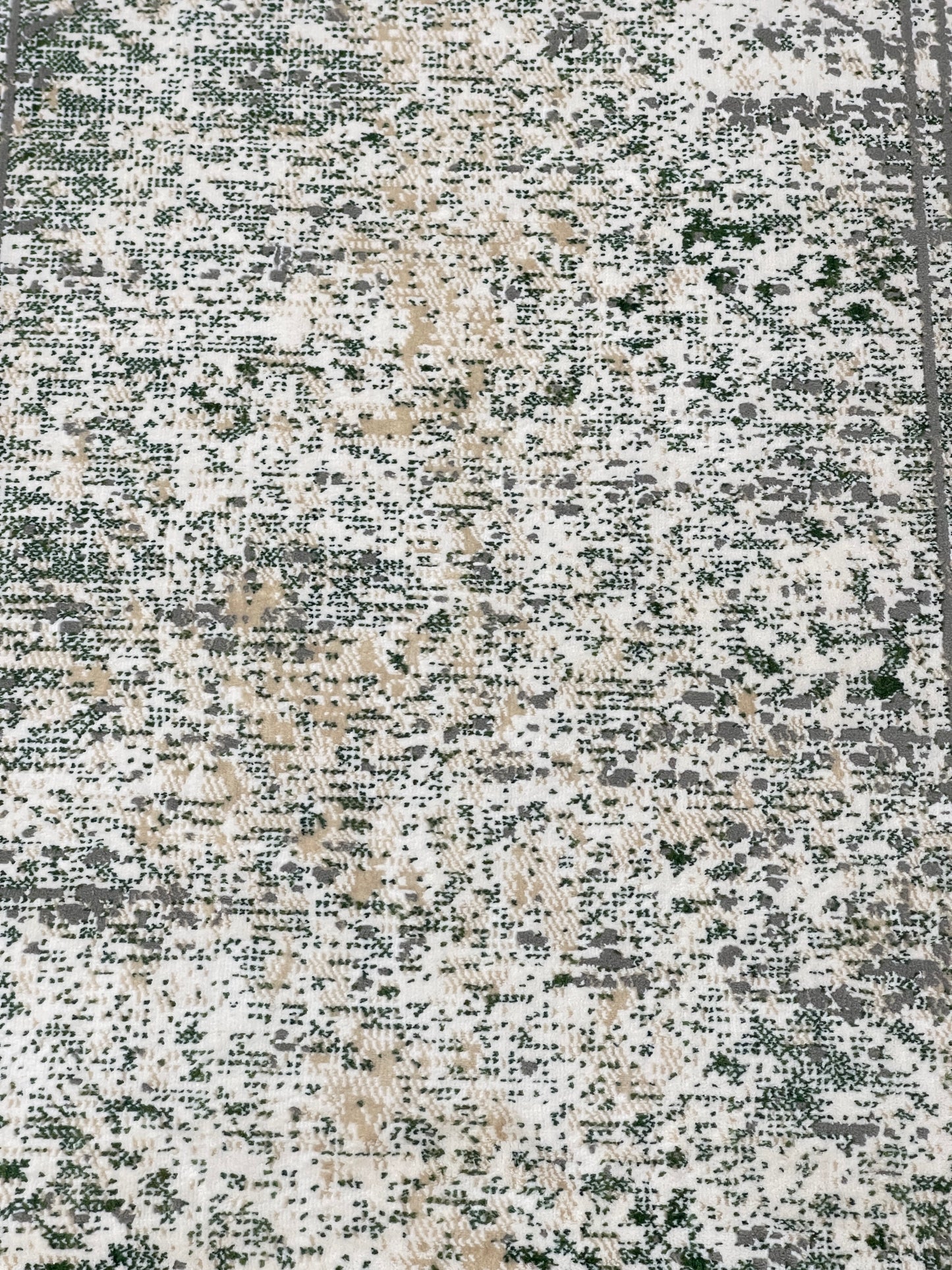 Irani viscose Rug , Woven Back
Article-322-Grey
Size : 3 ft width x 5 ft length (100 cm x 150cm) (Copy)