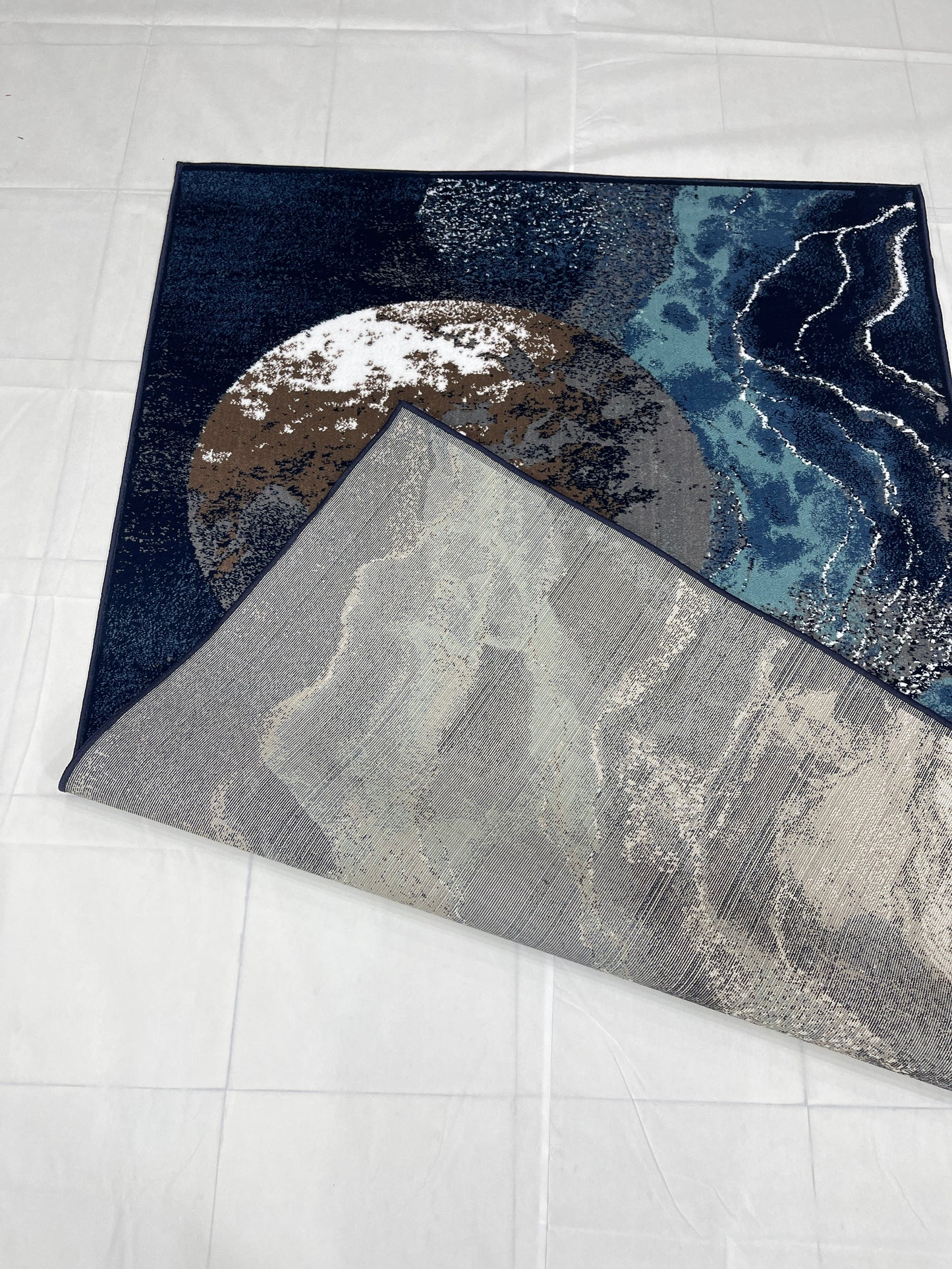 Modern polypropylene Rug,back woven(Article-5444-Blue)
Size : 5ft width  x 7.3ft length (150cm x 220cm)
