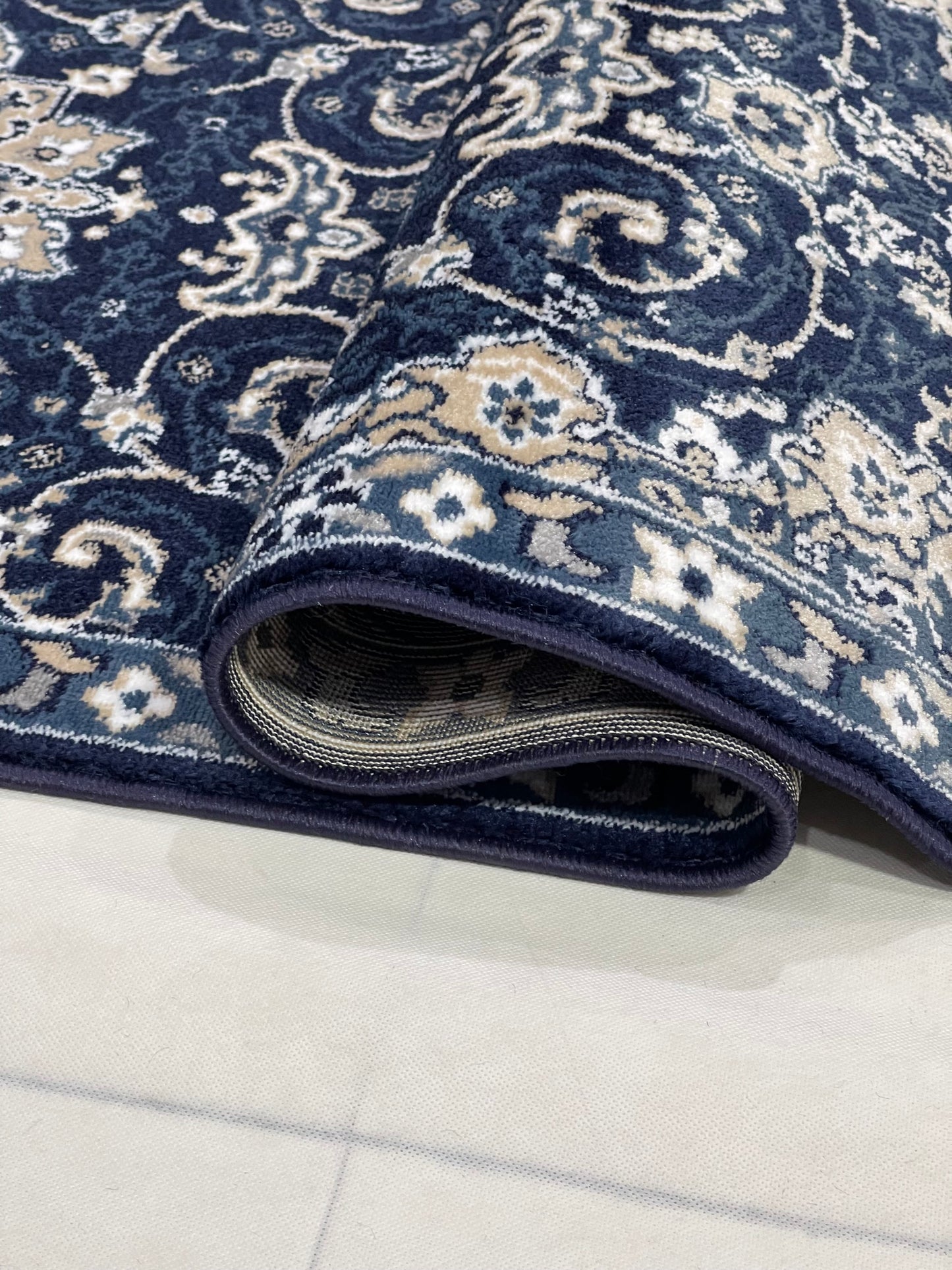 Blue Persian Polypropylene Woven Rug.  Size : 2.6 ft width x 6.6 ft length  (80 cm x 200cm)