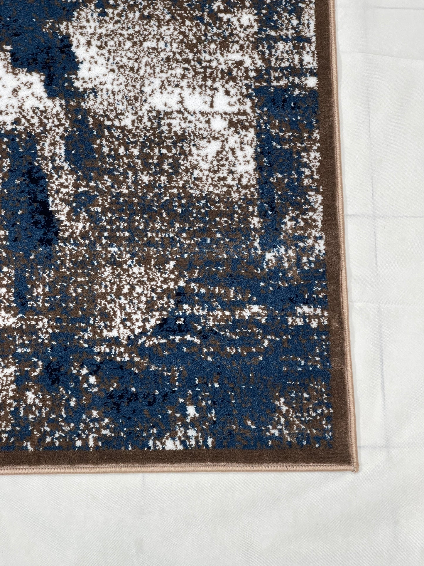 Modern Polypropylene Rug,back woven(Article-1654-Mink)
Size : 5ft width  x 7.3ft length (150cm x 220cm)