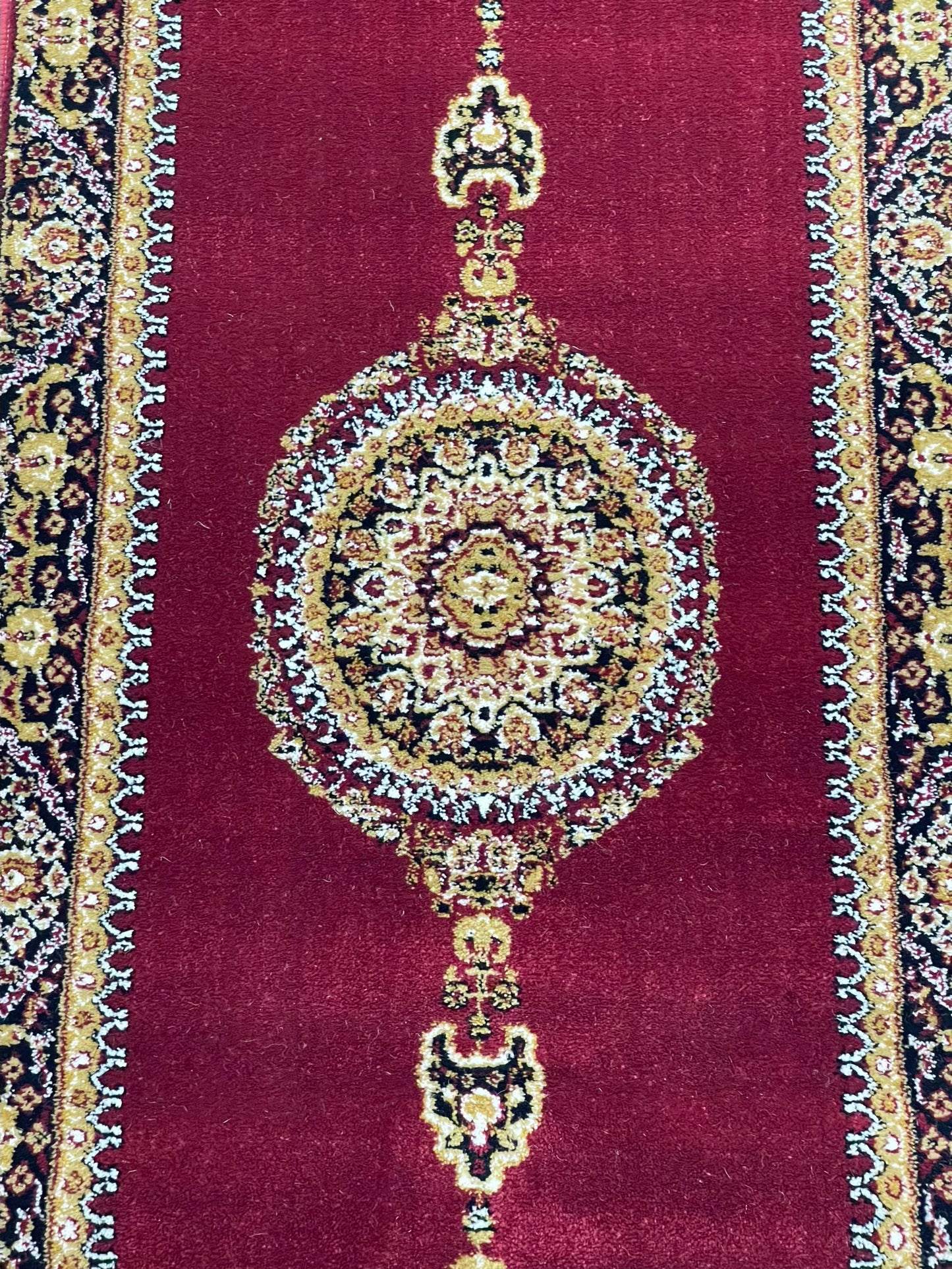 Red Persian Polypropylene Woven Runner.
 Size : 2.6 ft width x 9.6 ft length
 (80 cm x 290cm)