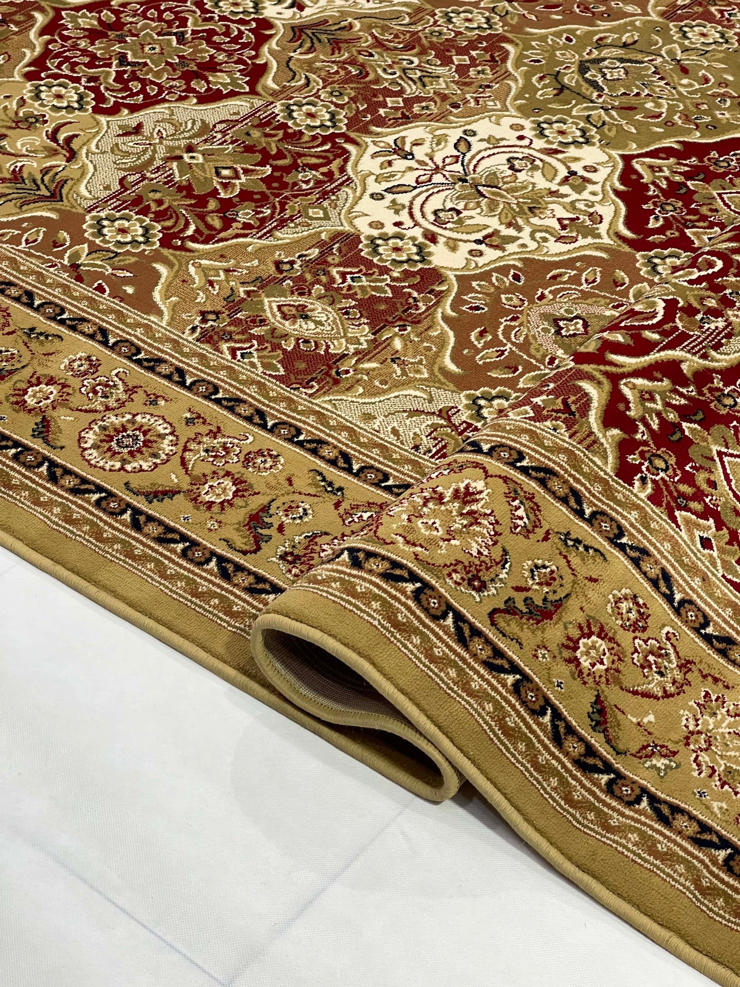 Persian Vintage Rug,back woven(Article-811-Beige)
Size : 6.6 ft width x 9.6 ft length (200cm x 290cm)