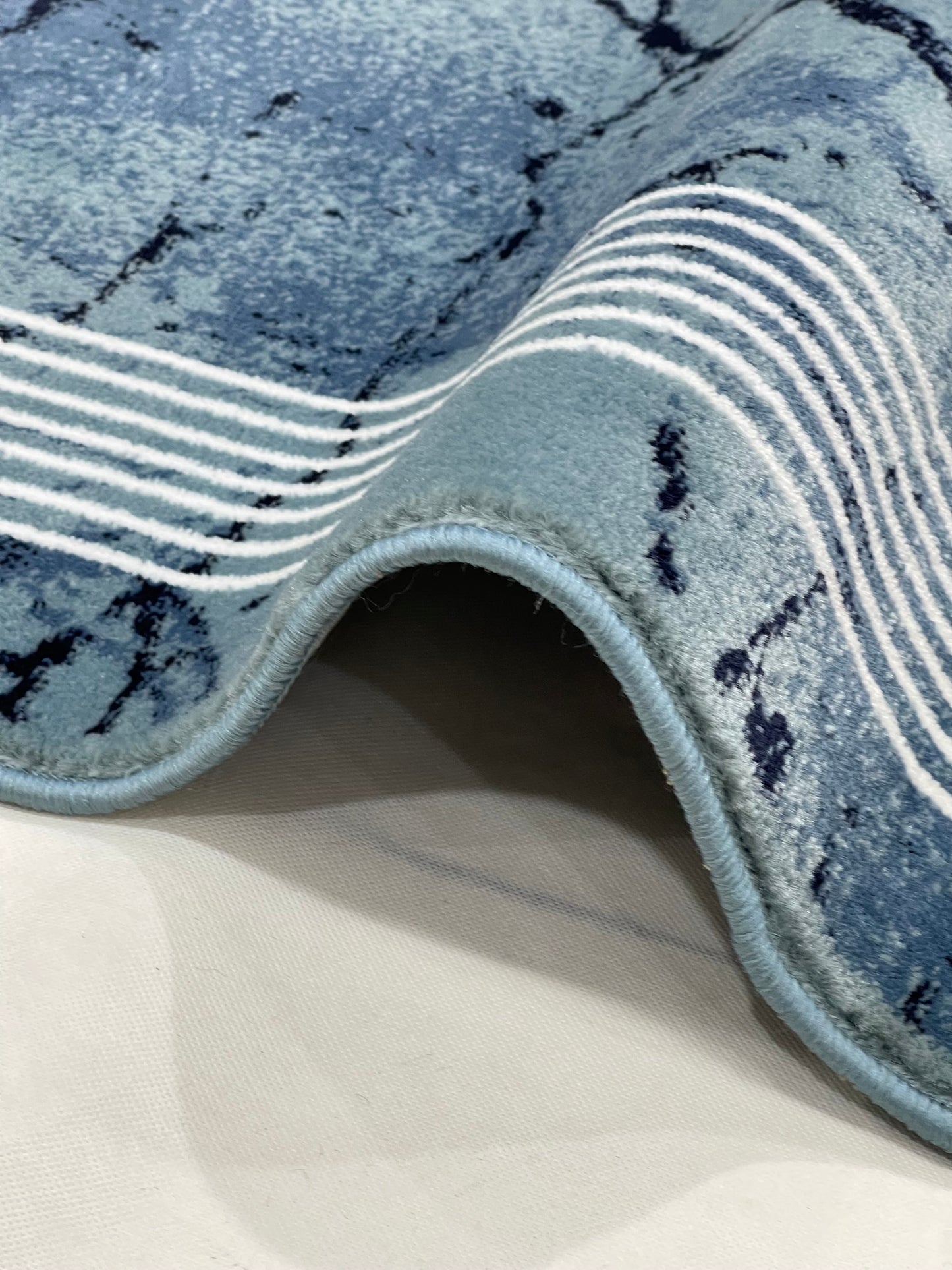 Modern Polypropylene Rug,Woven Back
(Article-69-Feroze)
Size : 3 ft width x 5 ft length (100cm x 150 cm)