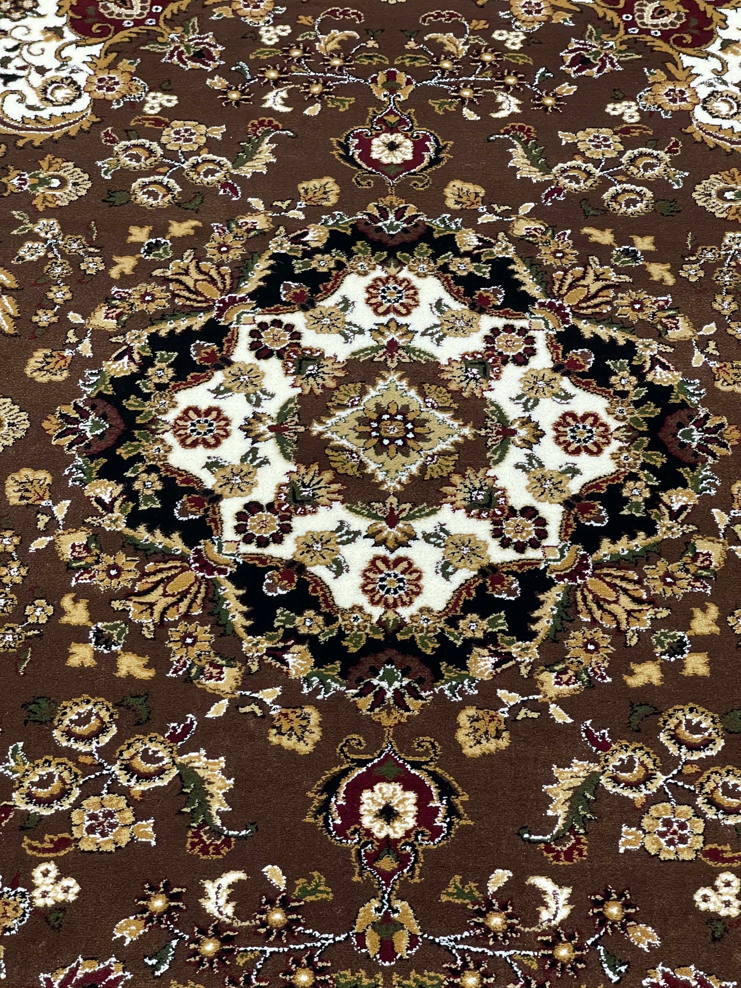 Persian  Polypropylene Rug,back woven(Article-153-Brown)
Size : 6.6 ft width x 9.6 ft length (200cm x 290cm)