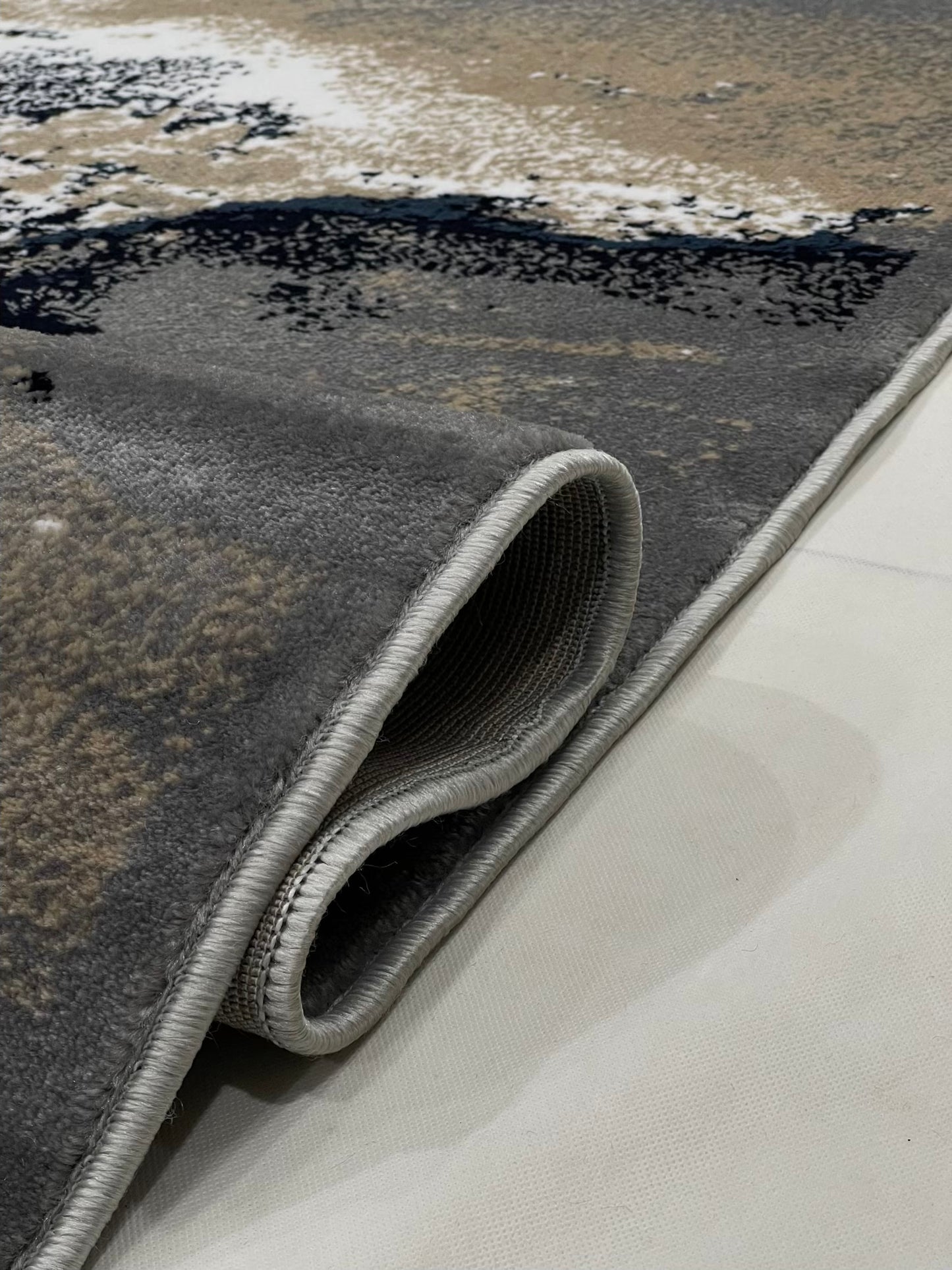 Modern polypropylene Rug,back woven(Article-1560-Grey)