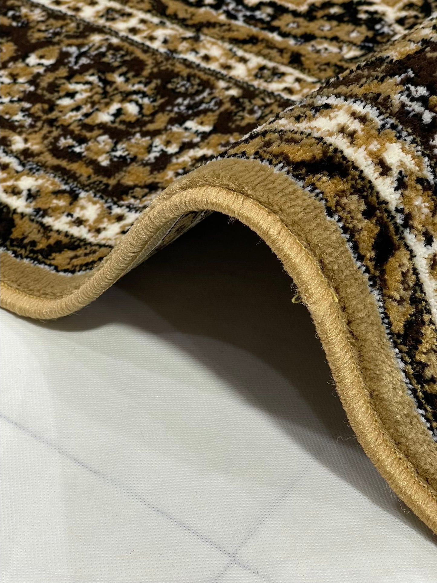 Persian  Polypropylene woven Rug.
Article-21-Beige