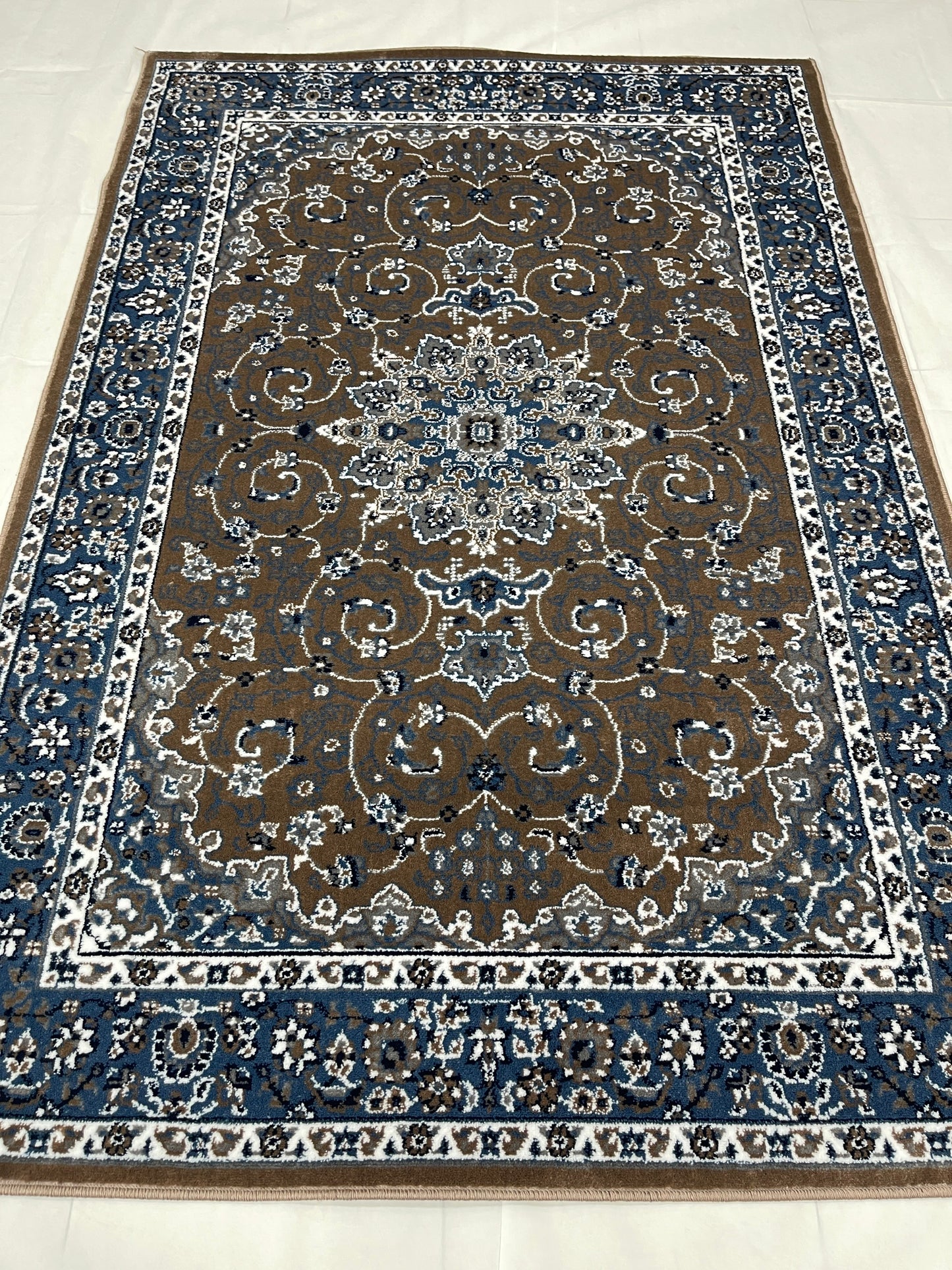 Persian polypropylene Rug,back woven(Article-19-Mink)
5 ft width x 7.3 ft length