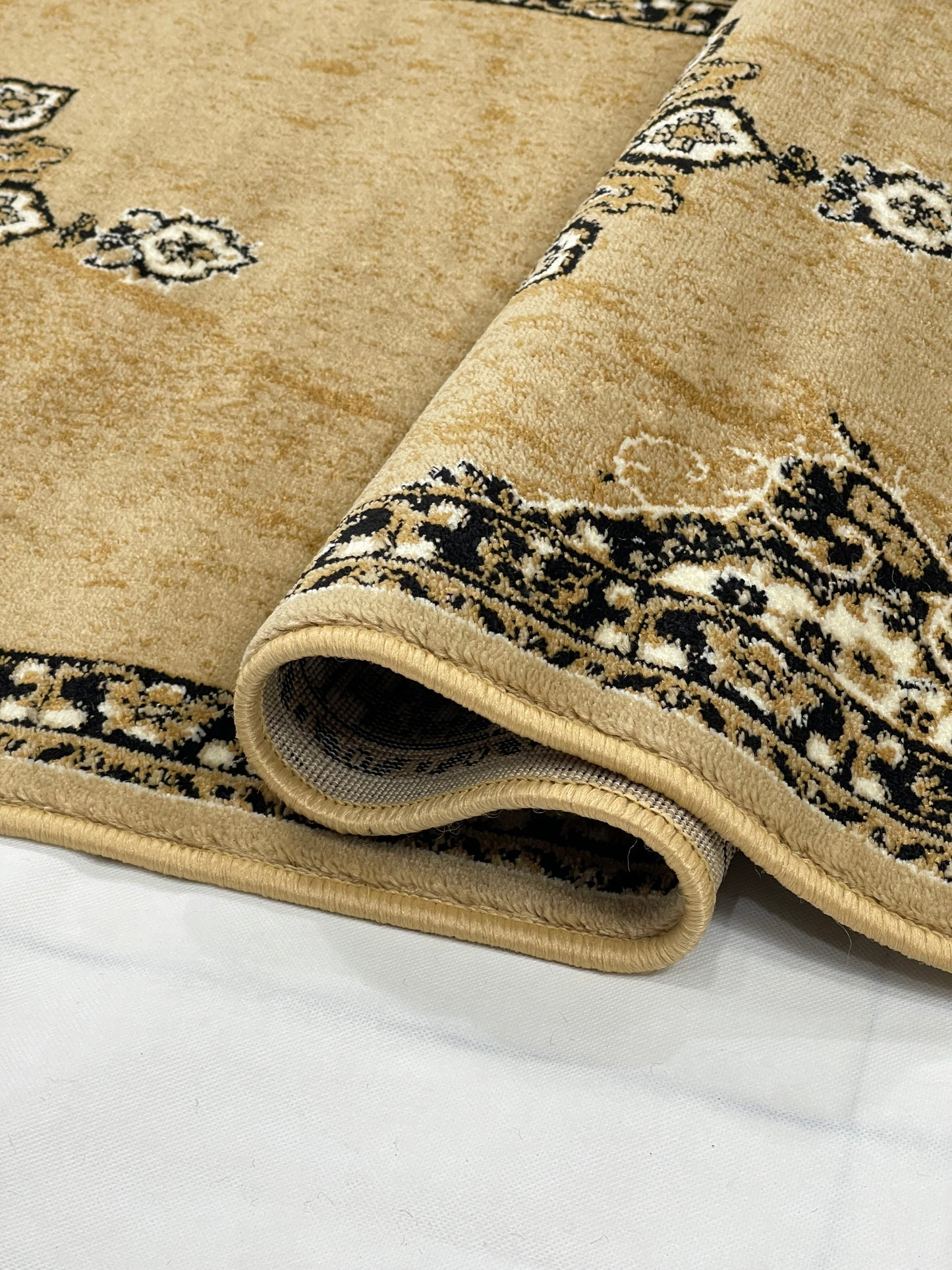 Beige Persian Polypropylene Woven Rug.
 Size : 2.6 ft width x 6.6 ft length
 (80 cm x 200cm)