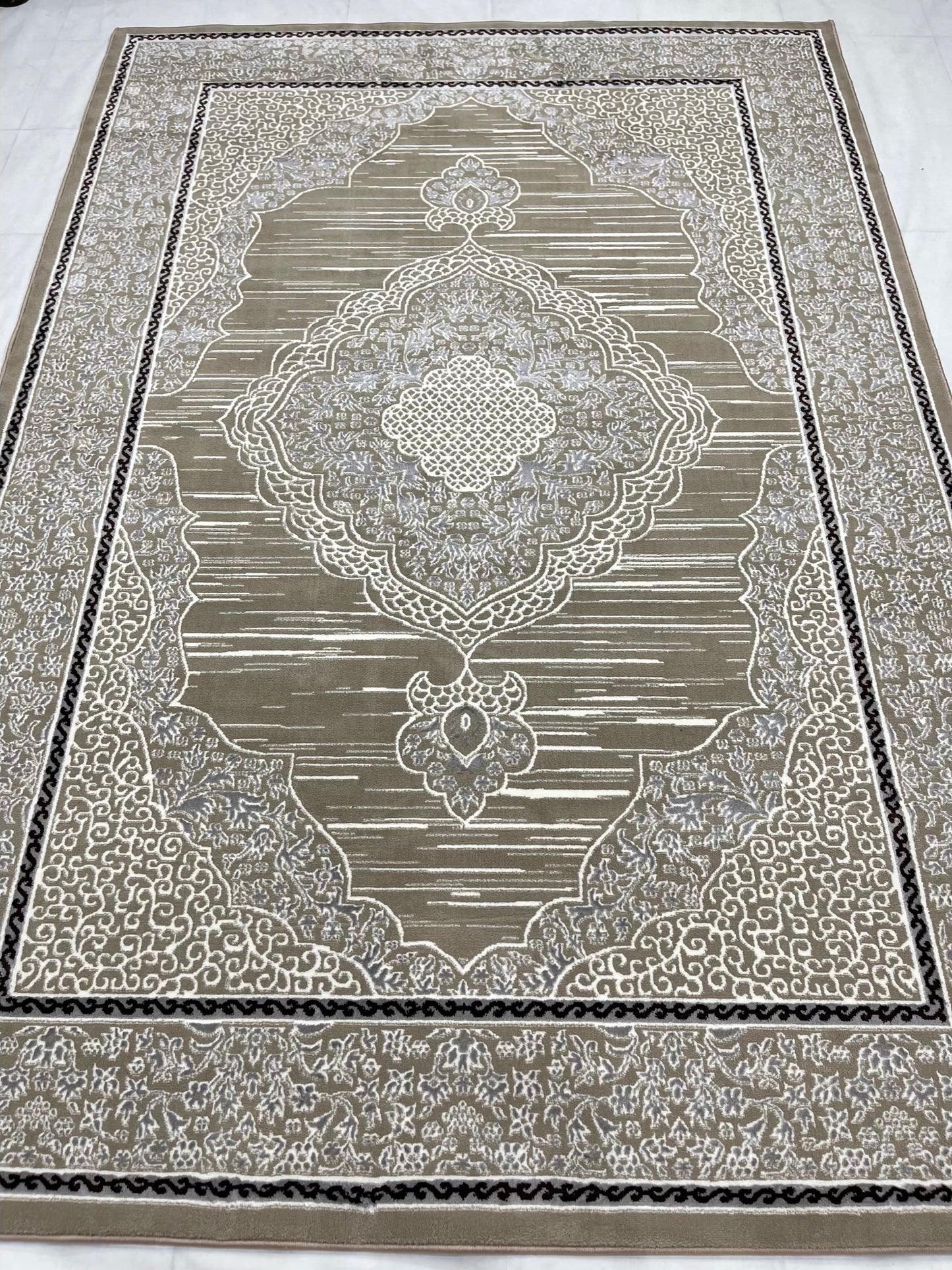 Polyester Silk.(Article-2573-Cream , white  ) Size : 6.6 ft width x 9.6 ft length ( 200 cm x 290 cm)