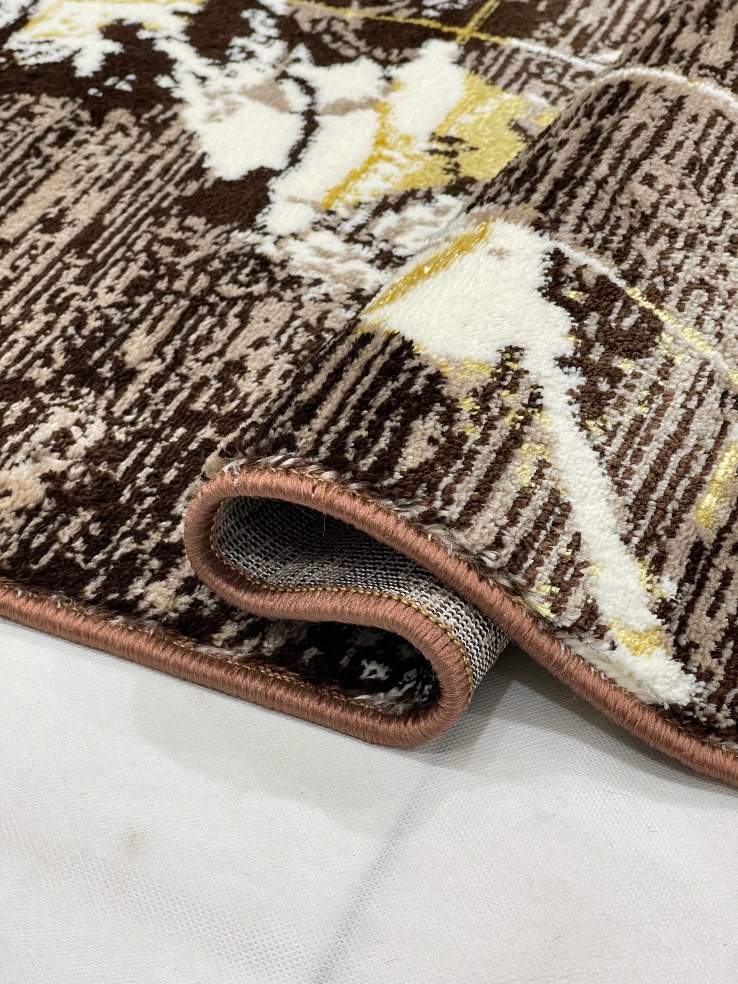 Polyester Silk Woven Rug.(Article-1557-Beige) Size : 4 ft width x 5.6 ft length