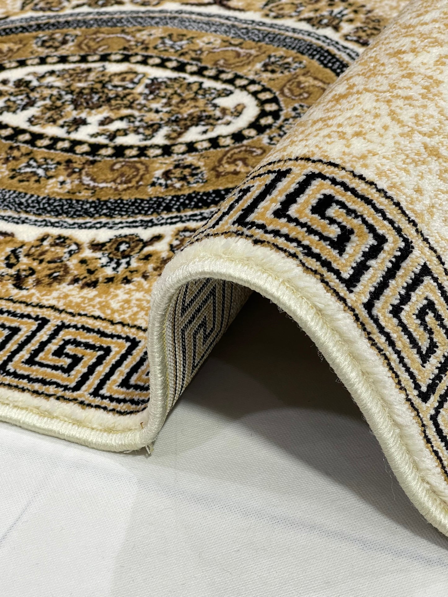 Off white Versace Polypropylene Woven Rug.  Size : 2.6 ft width x 6.6 ft length  (80 cm x 200cm)
