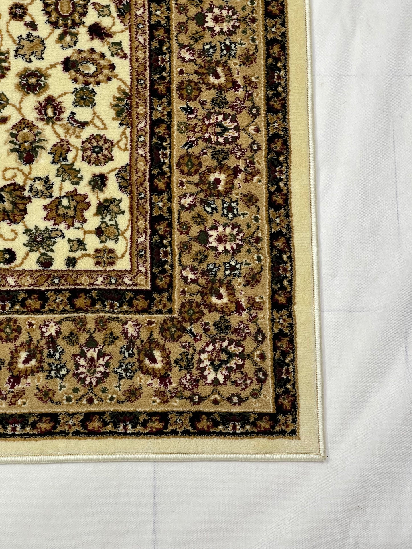 Persian Polypropylene Rug,back woven(Article-140-Off white) Size : 5ft width  x 7.3ft length (150cm x 220cm)