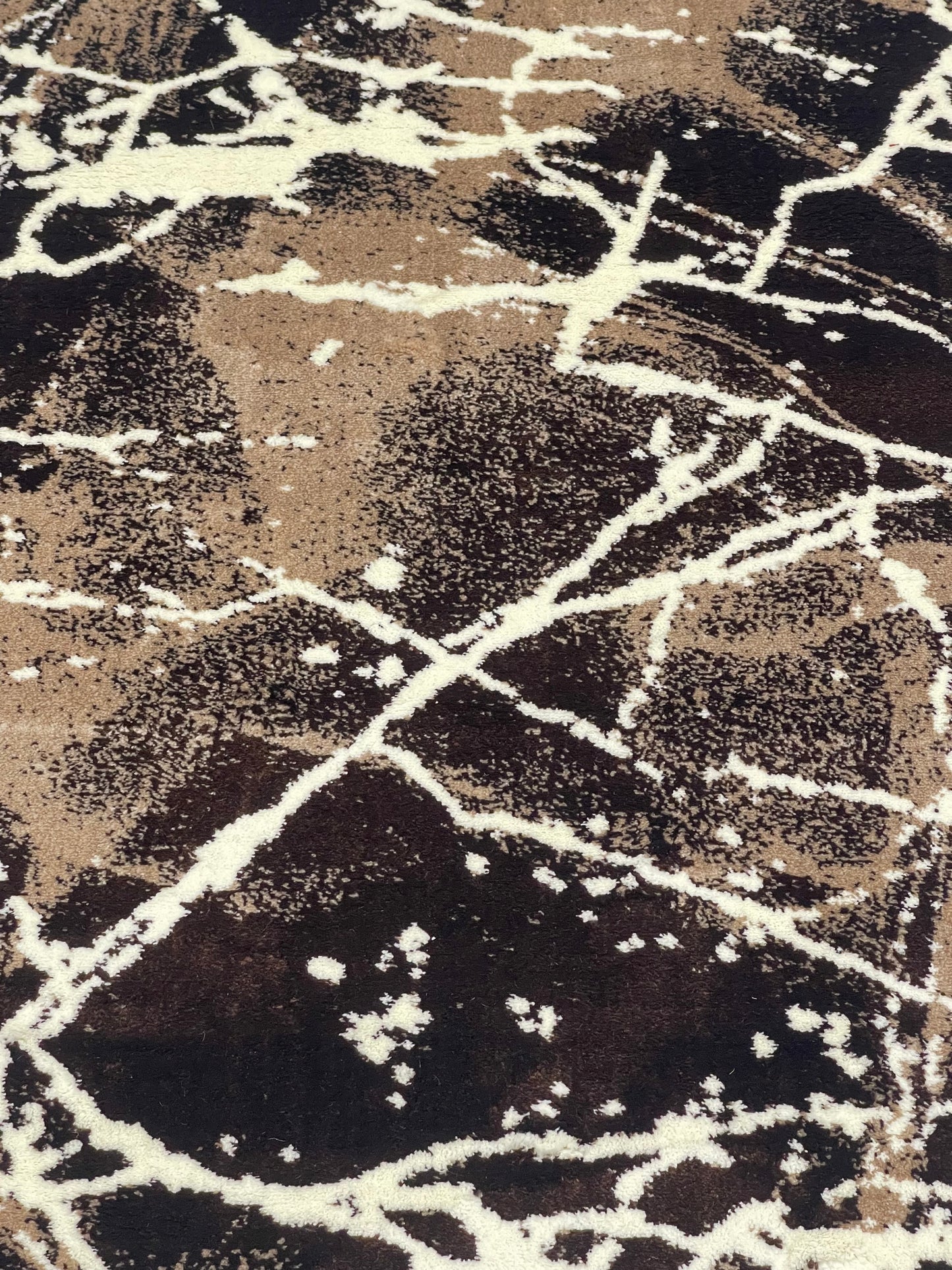 Polyester Silk Woven Rug.(Article-1559-Brown) Size : 4 ft width x 5.6 ft length