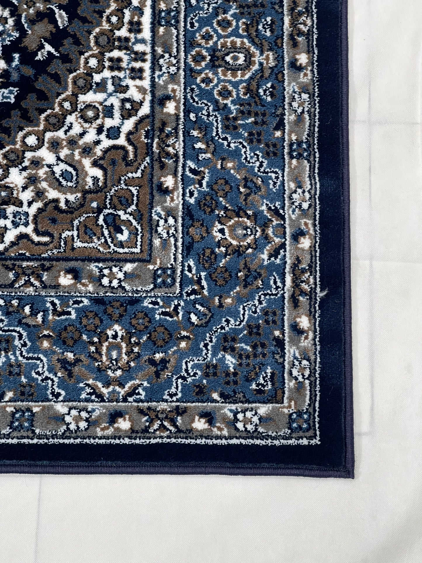 Persian Polypropylene Rug,back woven(Article-22-Blue)
Size : 5ft width  x 7.3ft length (150cm x 220cm)