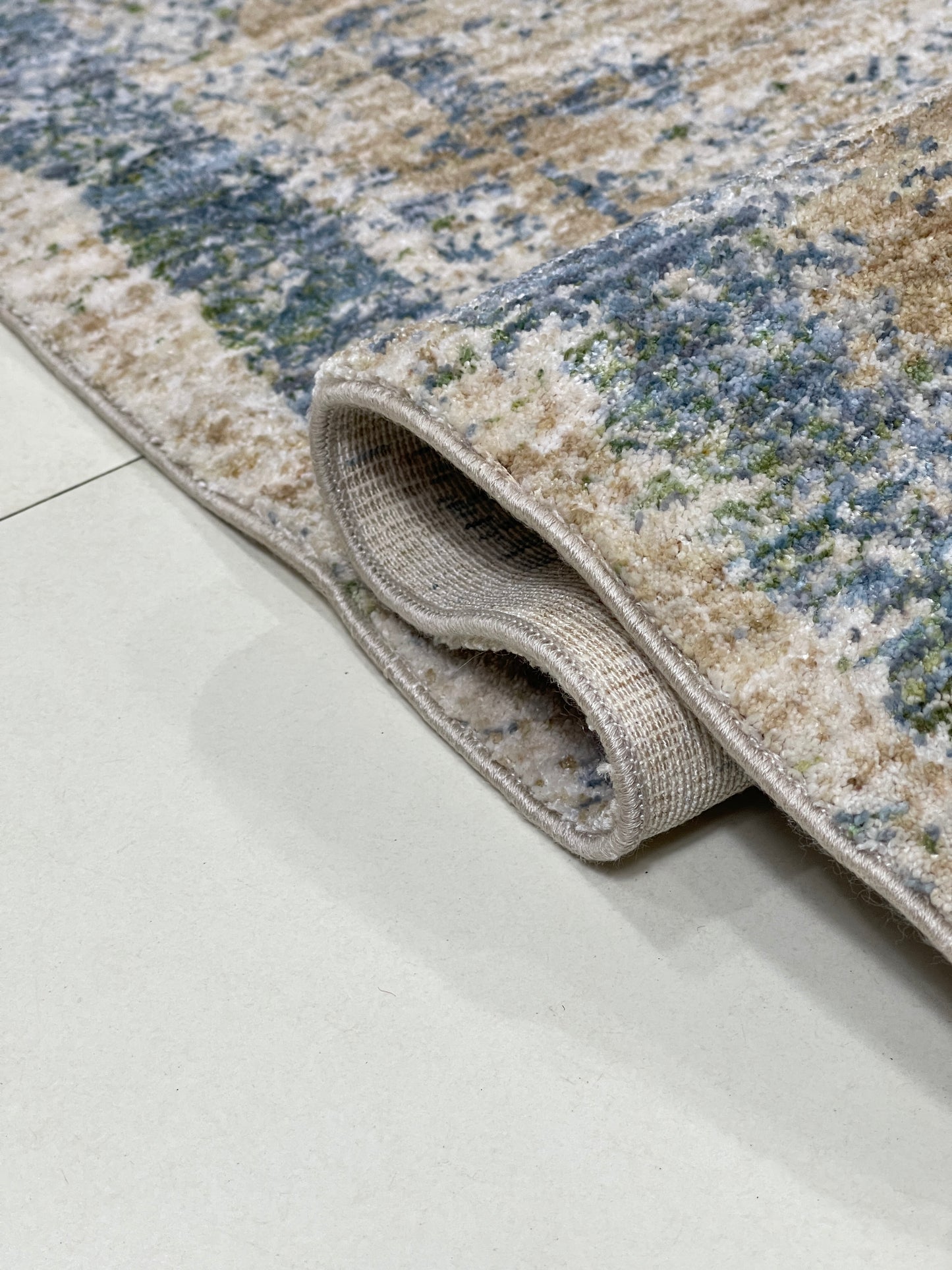 Turkish viscose Rug , Woven Back
Article-320-Beige ,Blue 
Size : 3 ft width x 5 ft length (100 cm x 150cm)