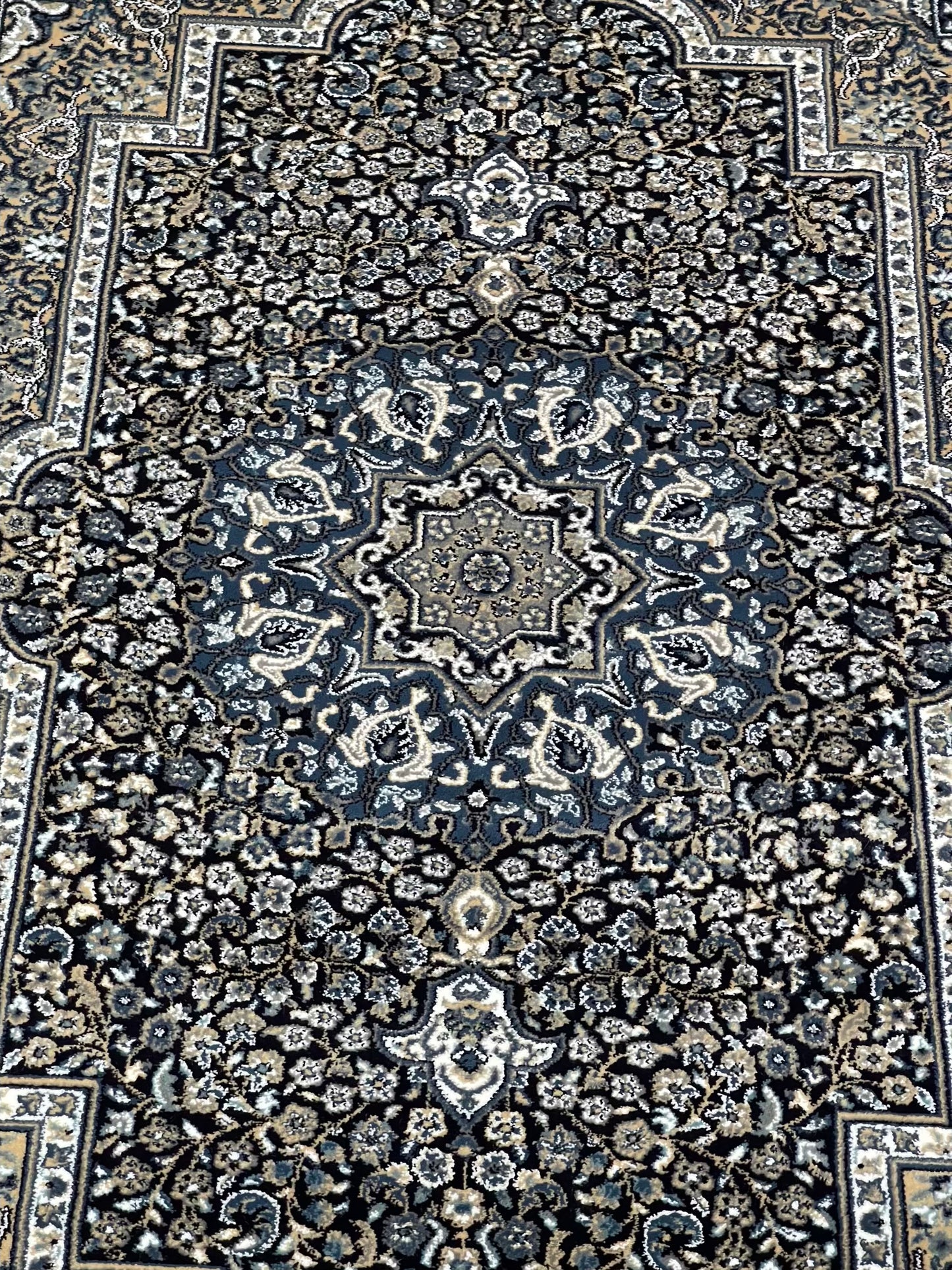Persian polypropylene Rug,back woven(Article-38-Blue)
Size : 6.6 ft width x 9.6 ft length (200cm x 290cm)