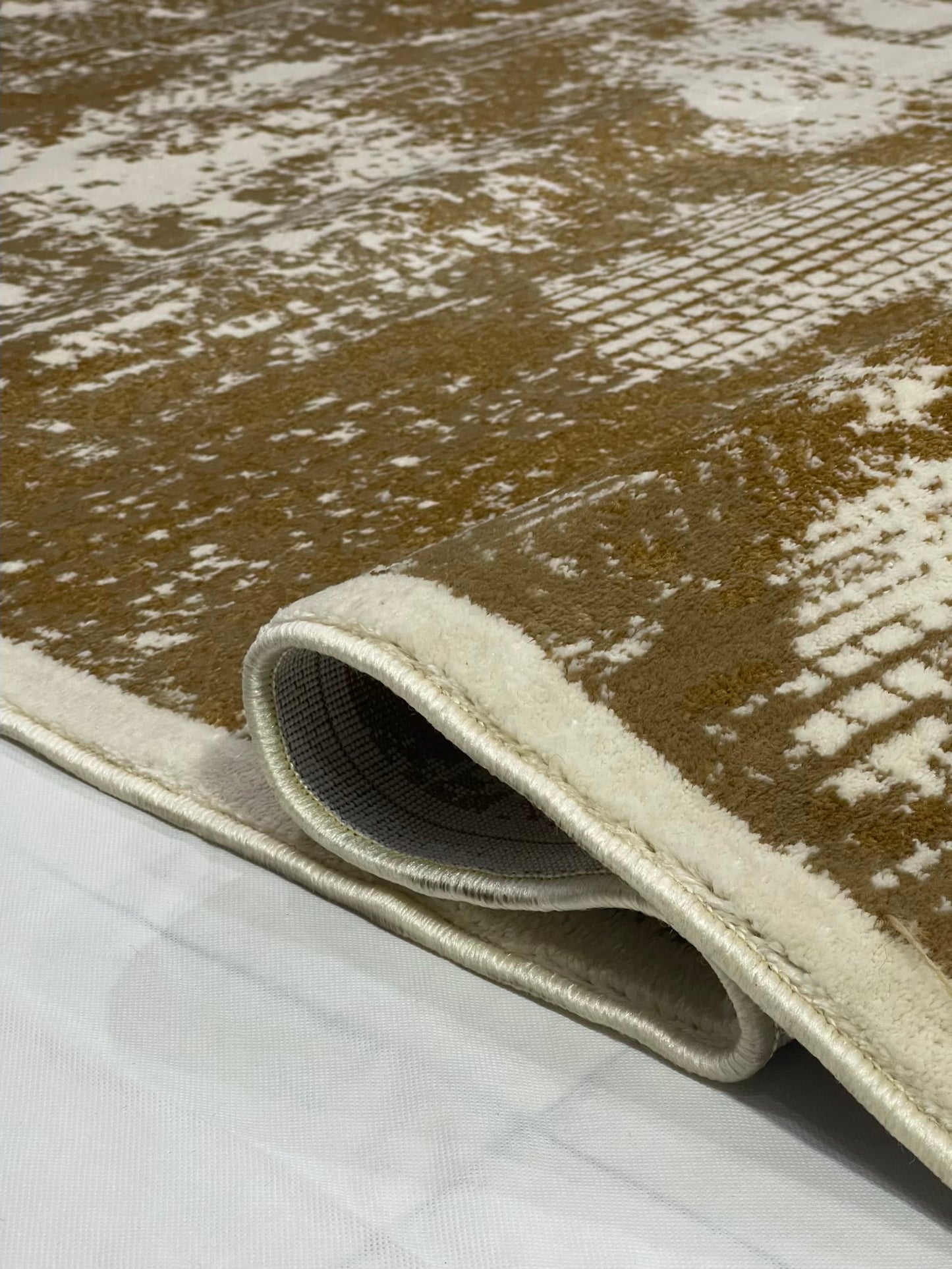 Modern polypropylene Rug,back woven(Article-1612-Off white)