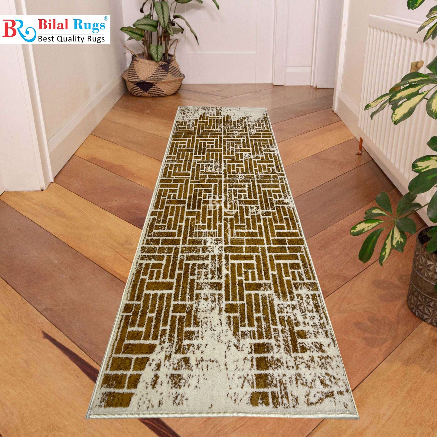 Off white Modern Polypropylene Woven Rug.  Size : 2.6 ft width x 6.6 ft length  (80 cm x 200cm)