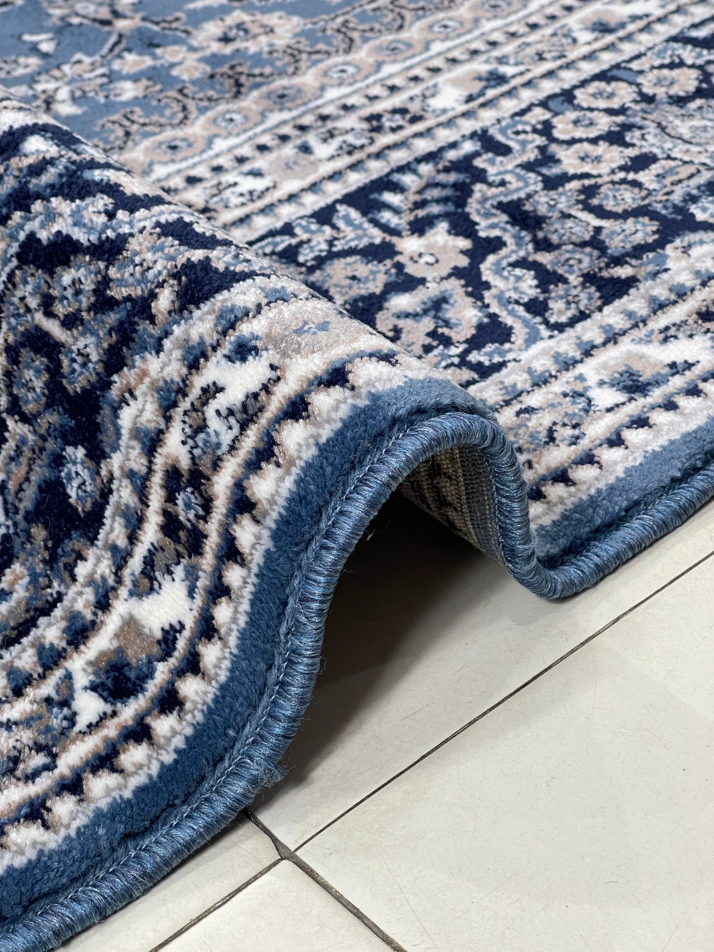 Persian polypropylene Rug,back woven(Article-22-Blue)
Size : 6.6 ft width x 9.6 ft length (200cm x 290cm)