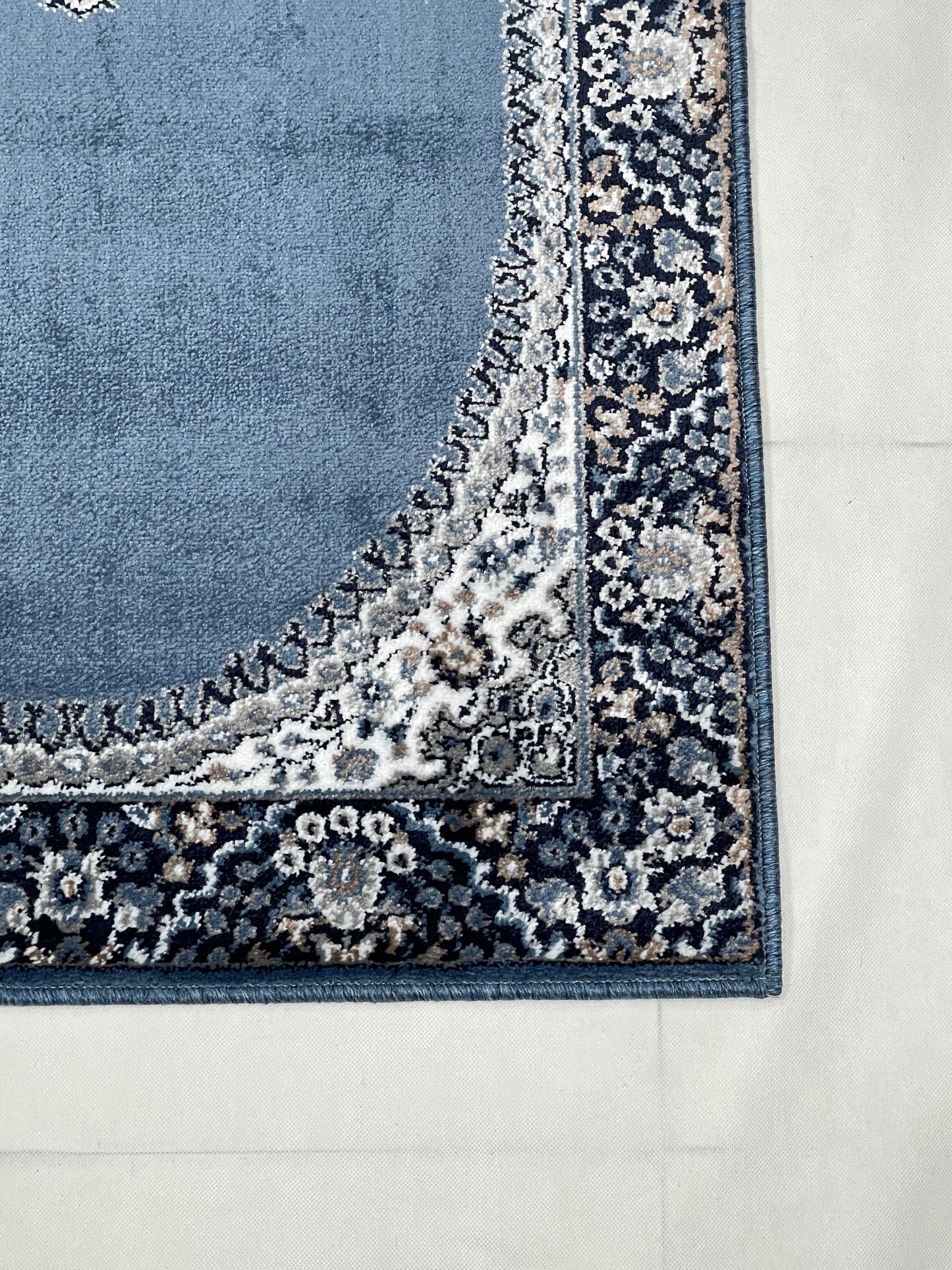 Blue Persian Polypropylene Woven Runner.
Size : 2.6 ft width x 6.6 ft length