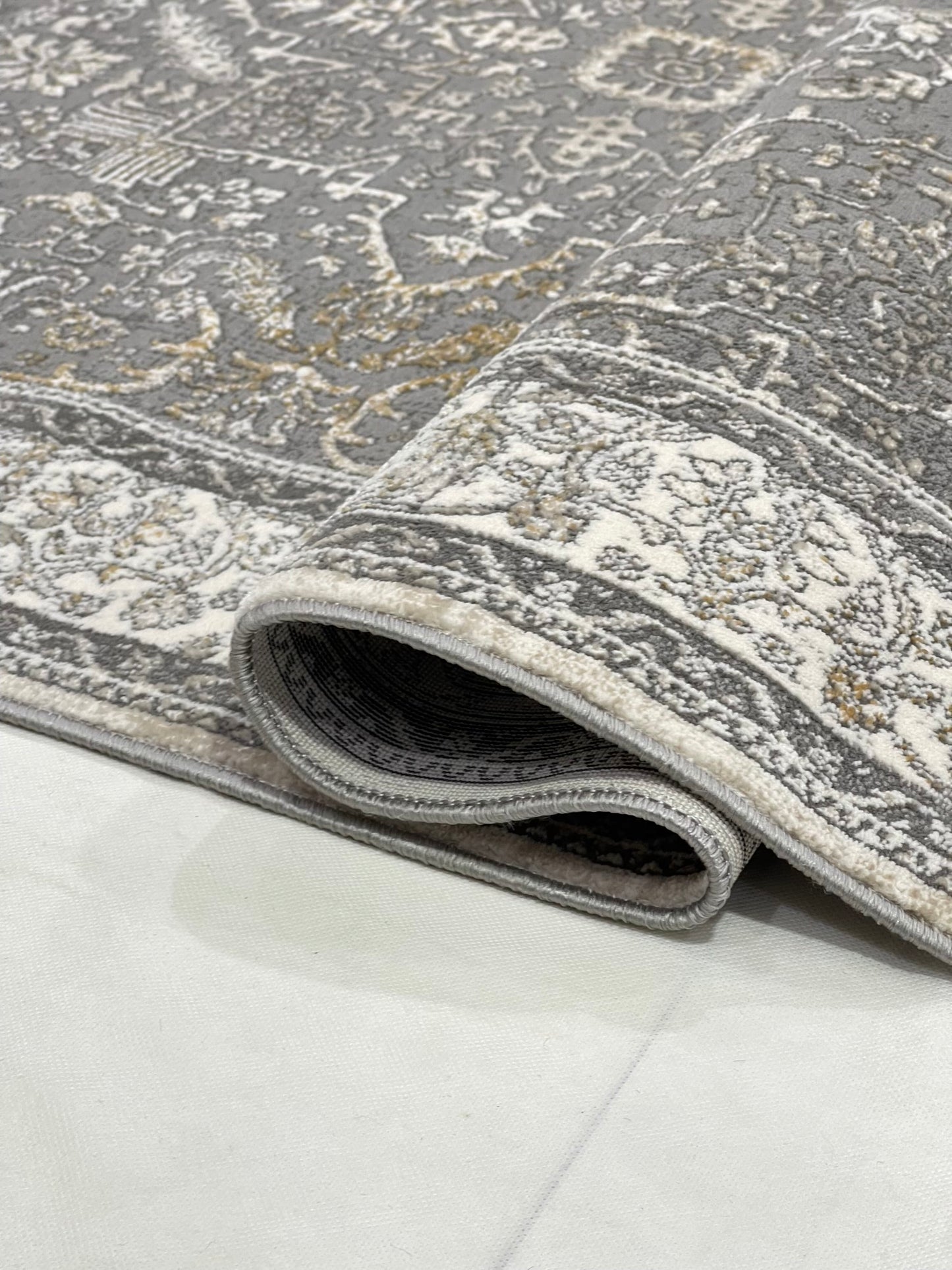 Irani Vintage Woven Rug.
 Article -2049-Grey
Size: 4 ft width x 6 ft length ( 120cm x 180 cm)