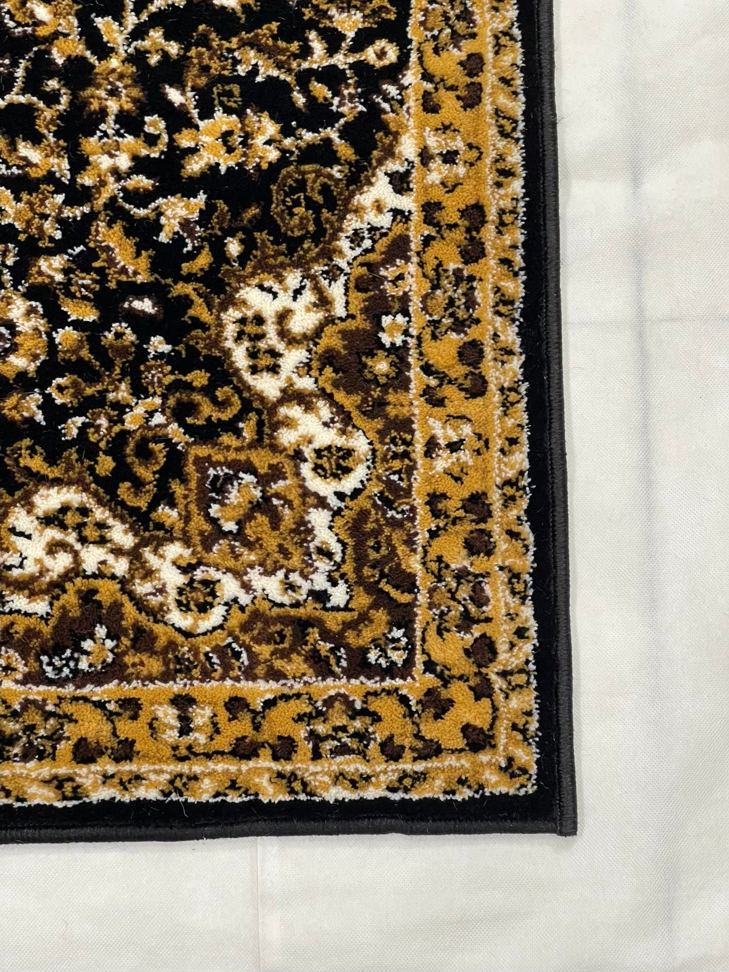 Black Persian Polypropylene Woven Runner.
Size : 2.6 ft width x 6.6 ft length 
( 80 cm x 200cm)