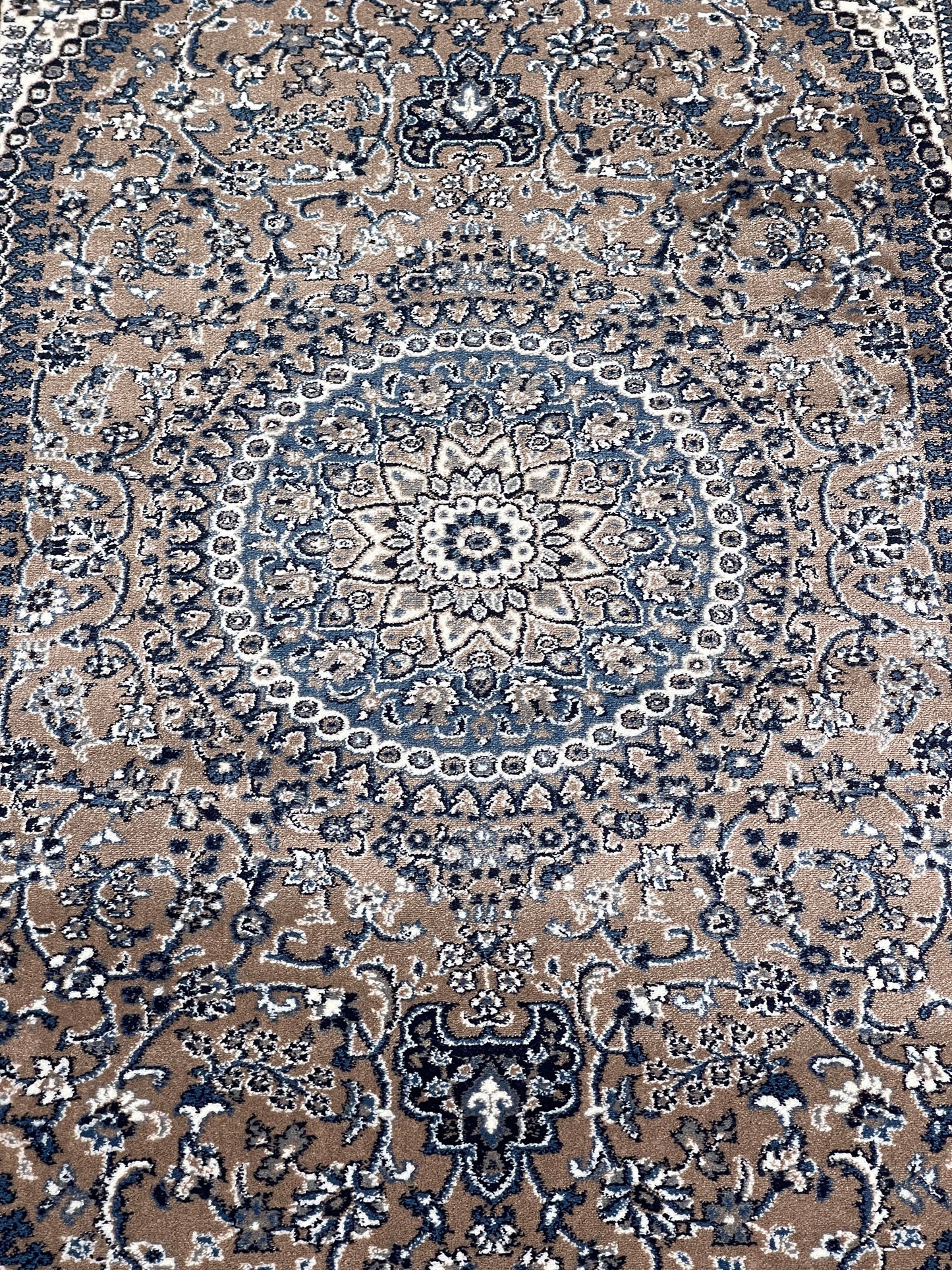 Persain polypropylene Rug,back woven(Article-22-Mink)
Size : 6.6 ft width x 9.6 ft length (200cm x 290cm)