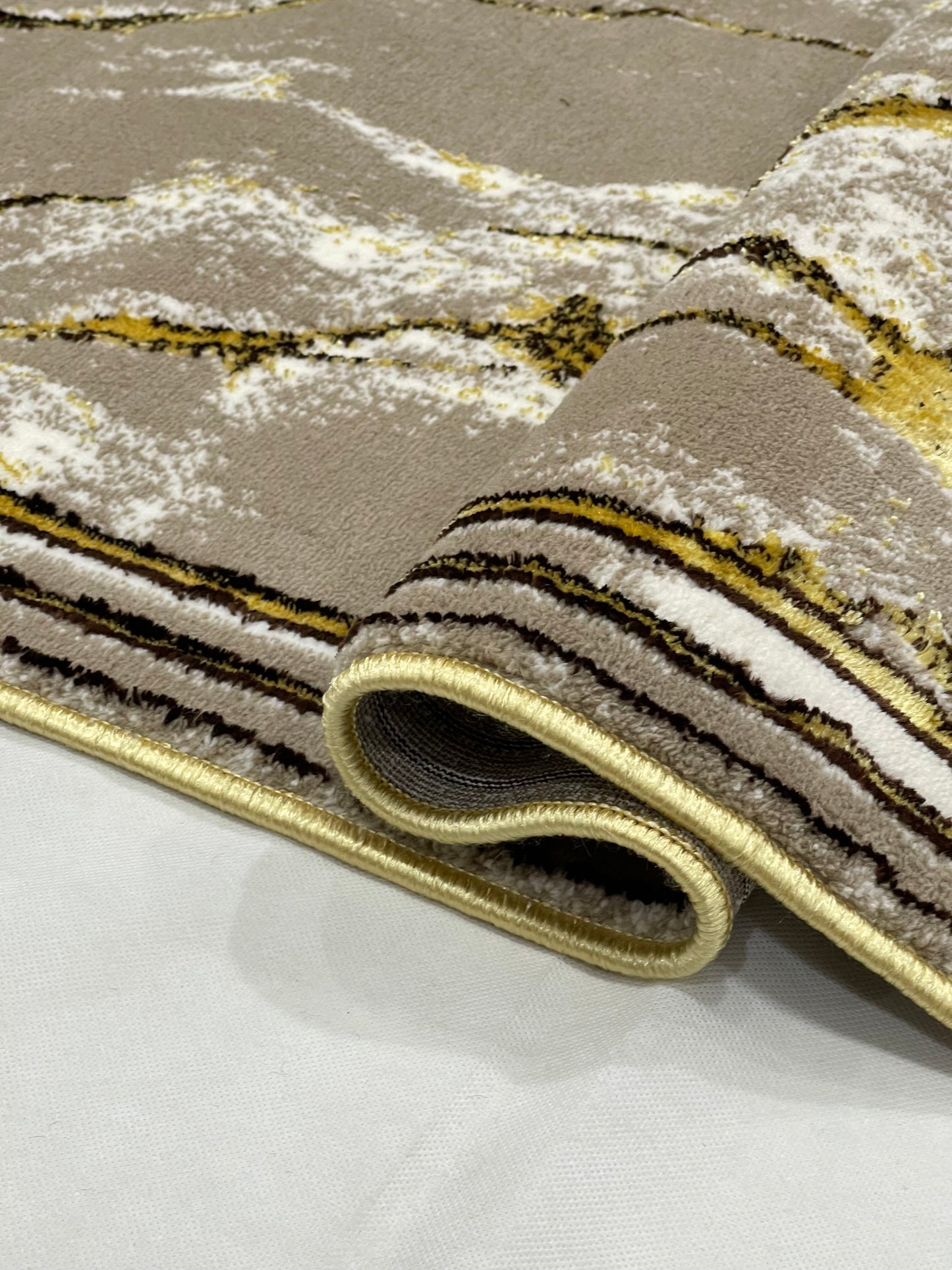 Polyester Silk Woven Rug.(Article-1451-Beige)
Size : 3 ft width x 5 ft length ( 100cm x 150cm)