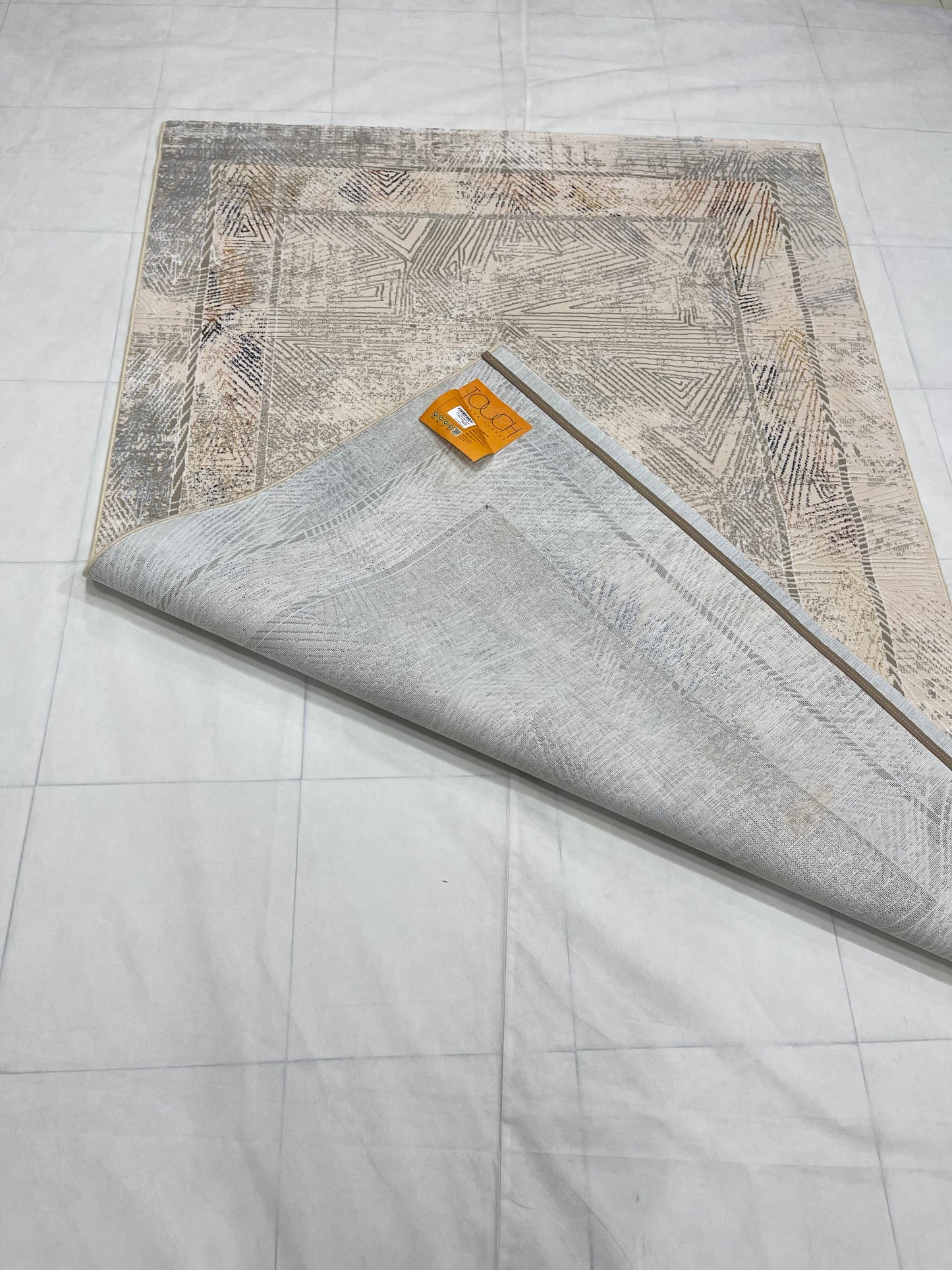 Irani Vintage Woven Rug.  Article -2075-Off white Size: 5 ft width x 7.3 ft length (150cm x 220cm)