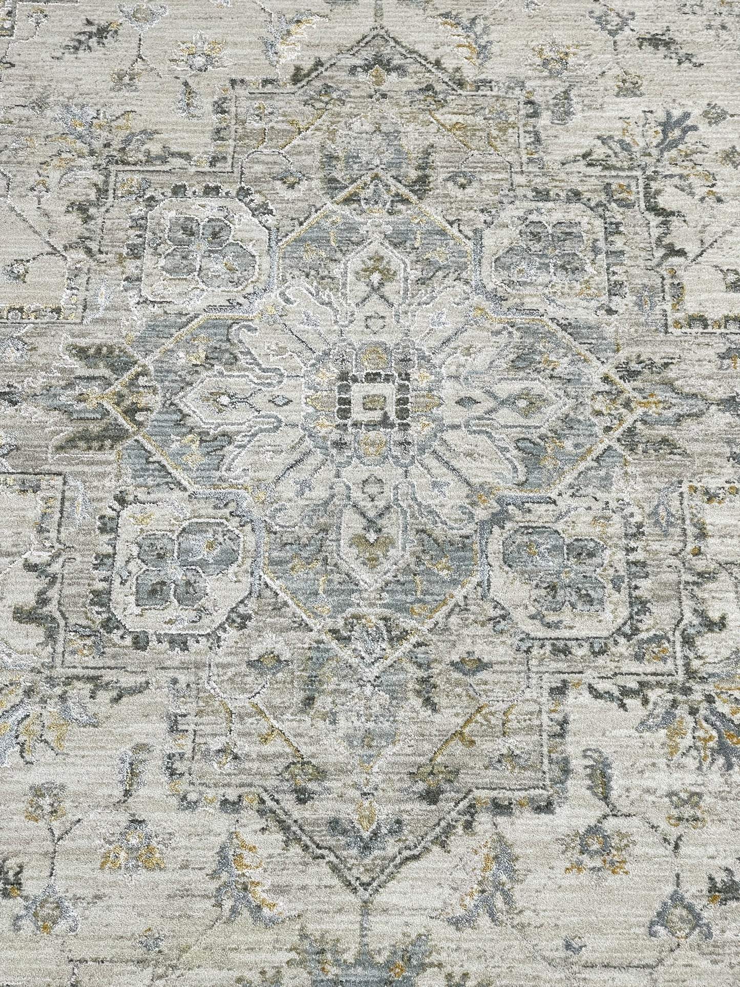 New Turkish Silk (Surya A) 
Size: 6.6 ft width x 9.6 ft length (200cm x 290cm)
Article -627- Off White