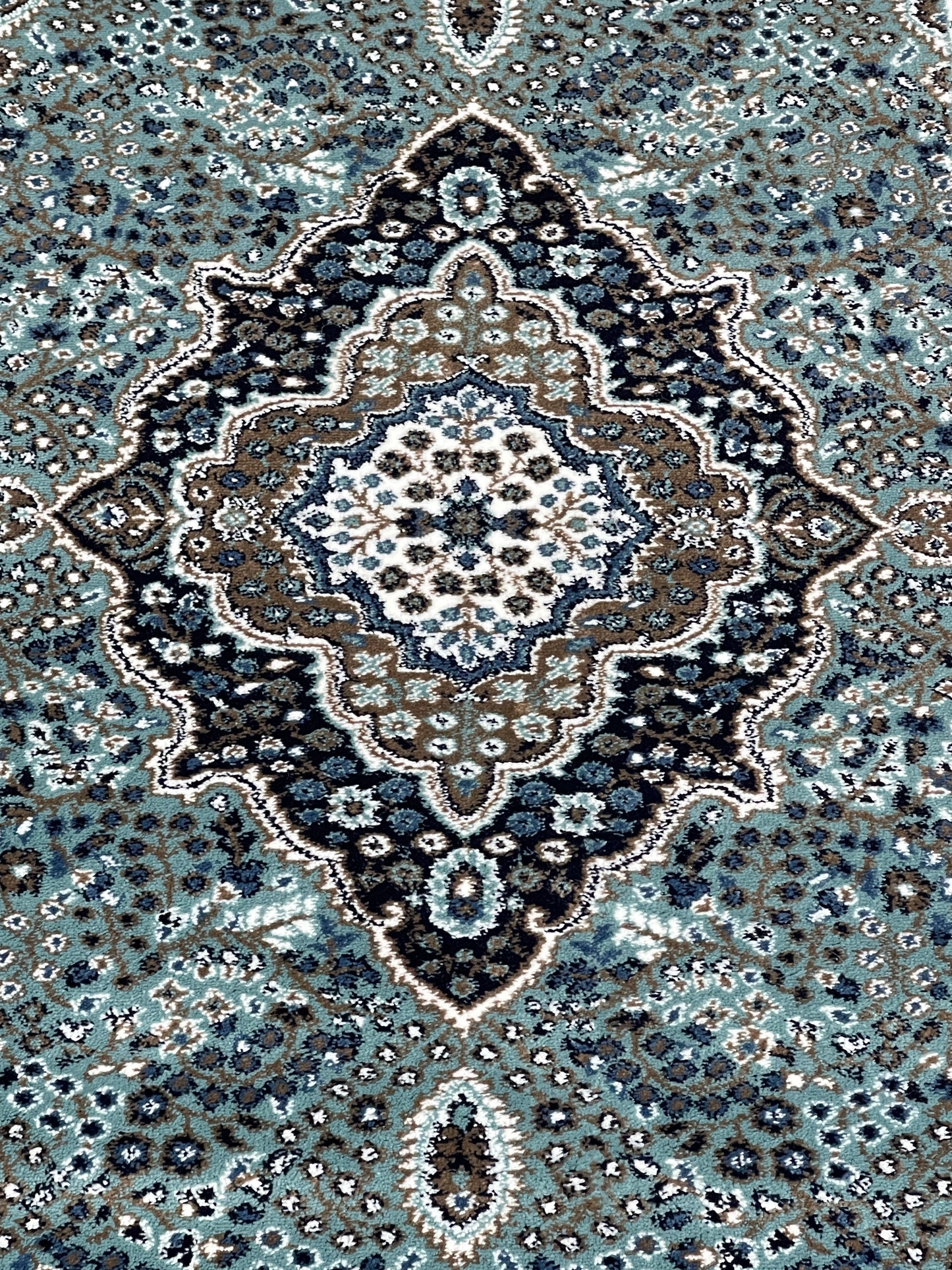 Feroze Persian Polypropylene Woven Rug.  Size : 2.6 ft width x 6.6 ft length  (80 cm x 200cm)