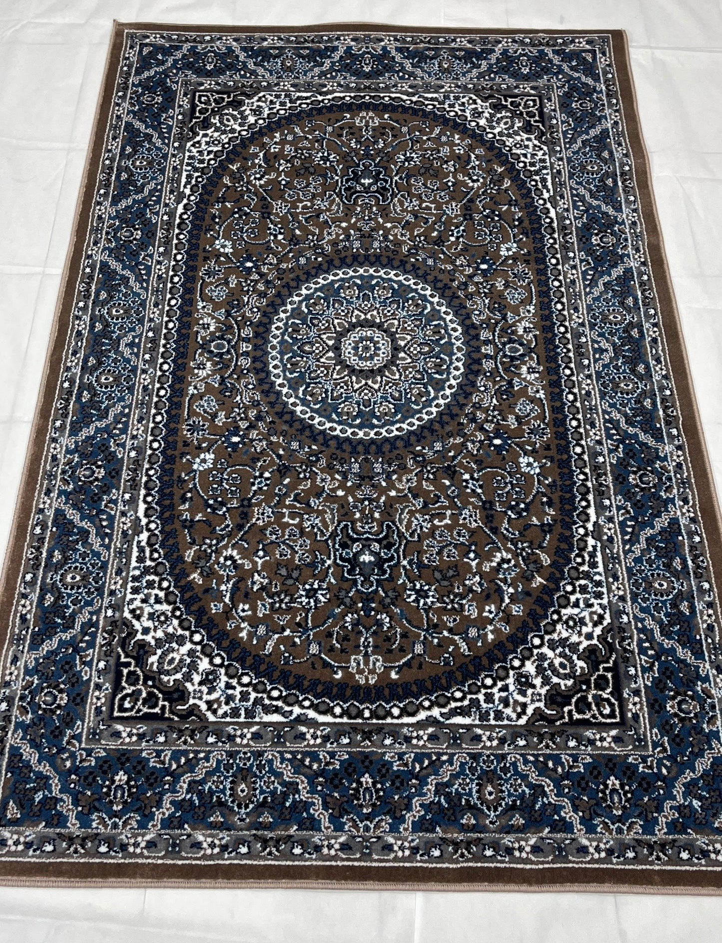 Persian  Polypropylene Rug,back woven(Article-22-Mink)
Size : 5ft width  x 7.3ft length (150cm x 220cm)