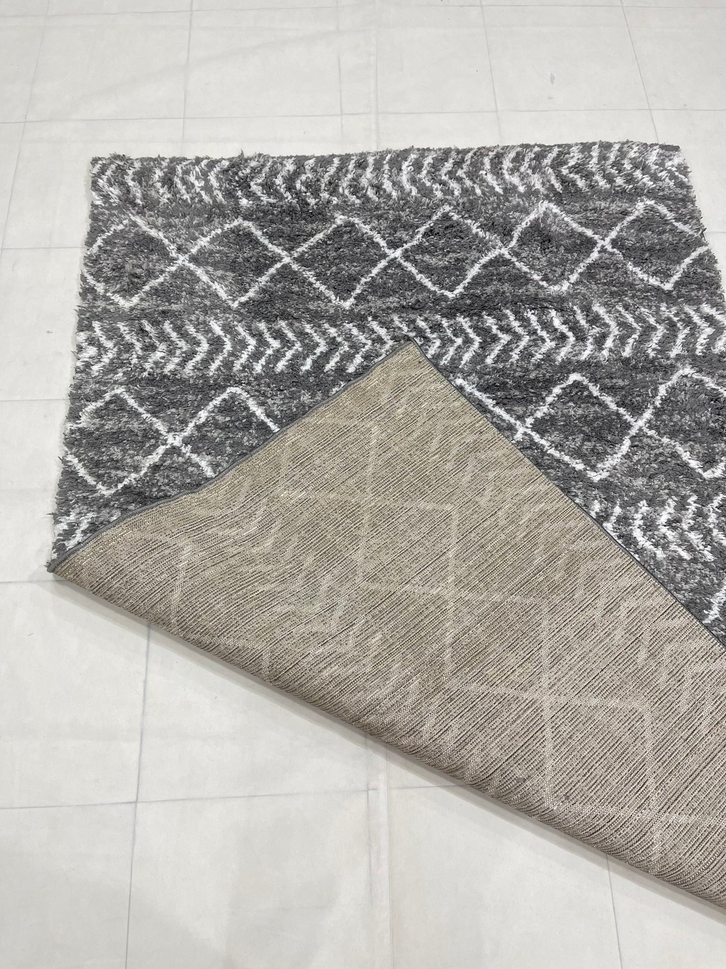 Turkish Shaggy Rug With Woven Back.  Size : 5 Ft Width x 7.3 Ft Length (160cm x 220cm) Article-11-Grey