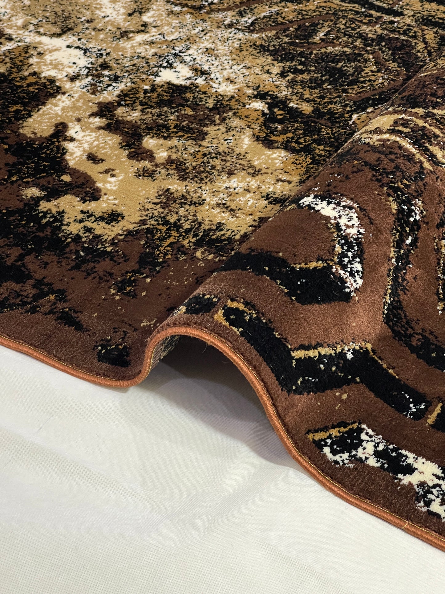 Modern  Polypropylene woven Rug.
Article-521-Brown