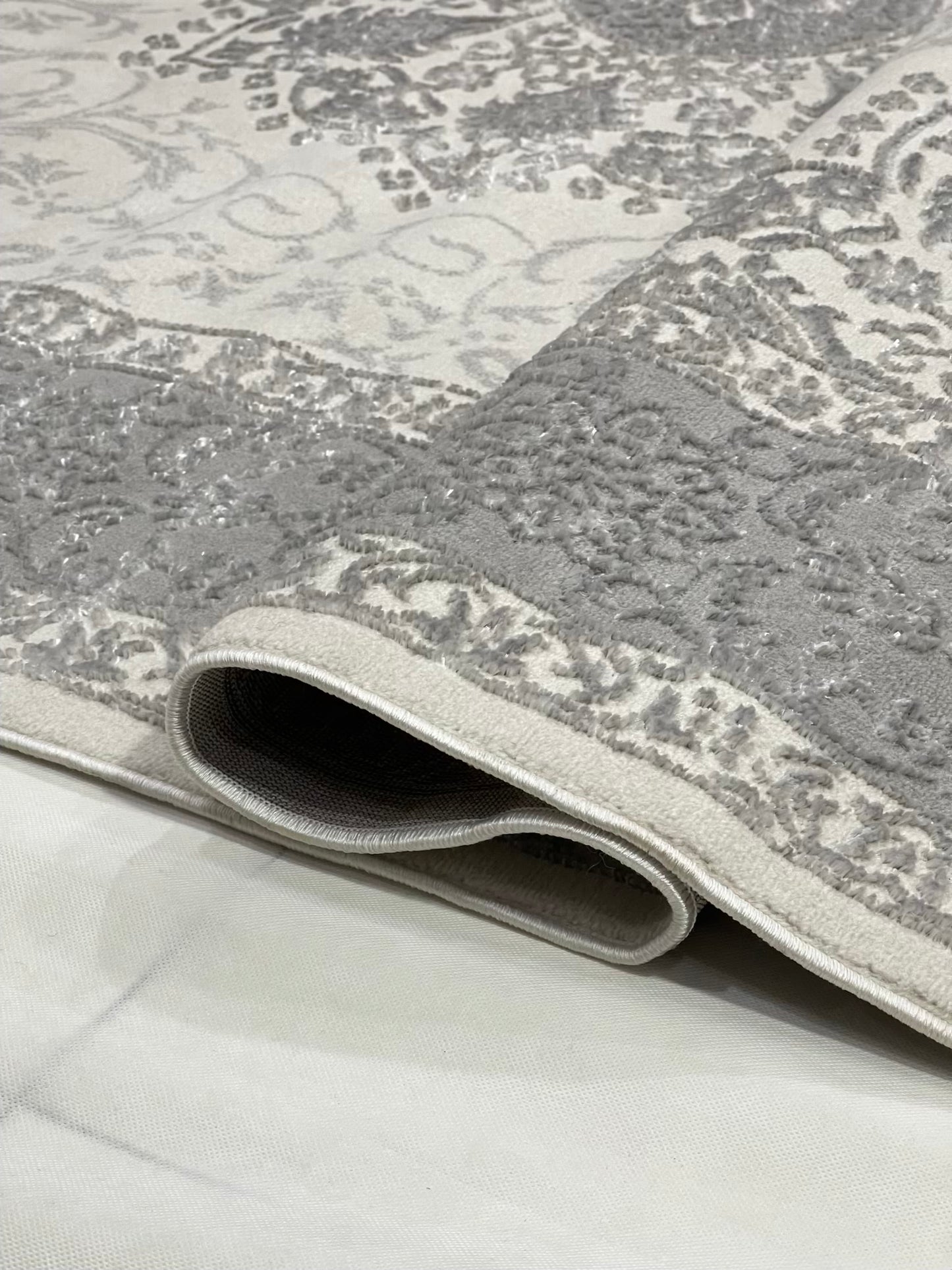 Turkish Polyester Silk.(Article-1601-Off white ) Size : 6.6 ft width x 9.6 ft length ( 200 cm x 290 cm)