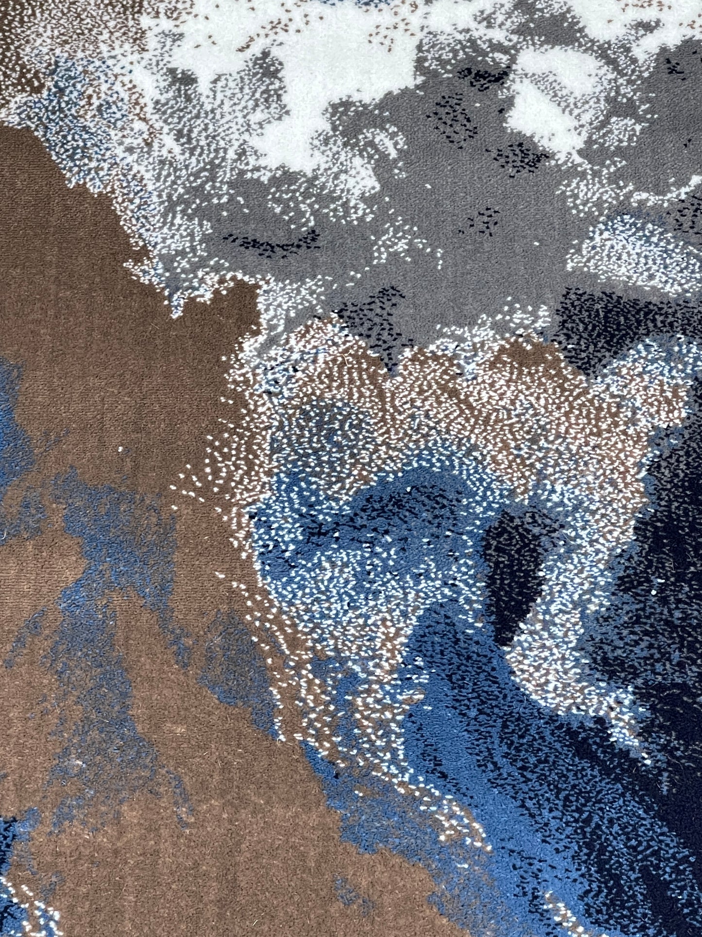 Blue Modern Polypropylene Woven Rug.  Size : 2.6 ft width x 6.6 ft length  (80 cm x 200cm)