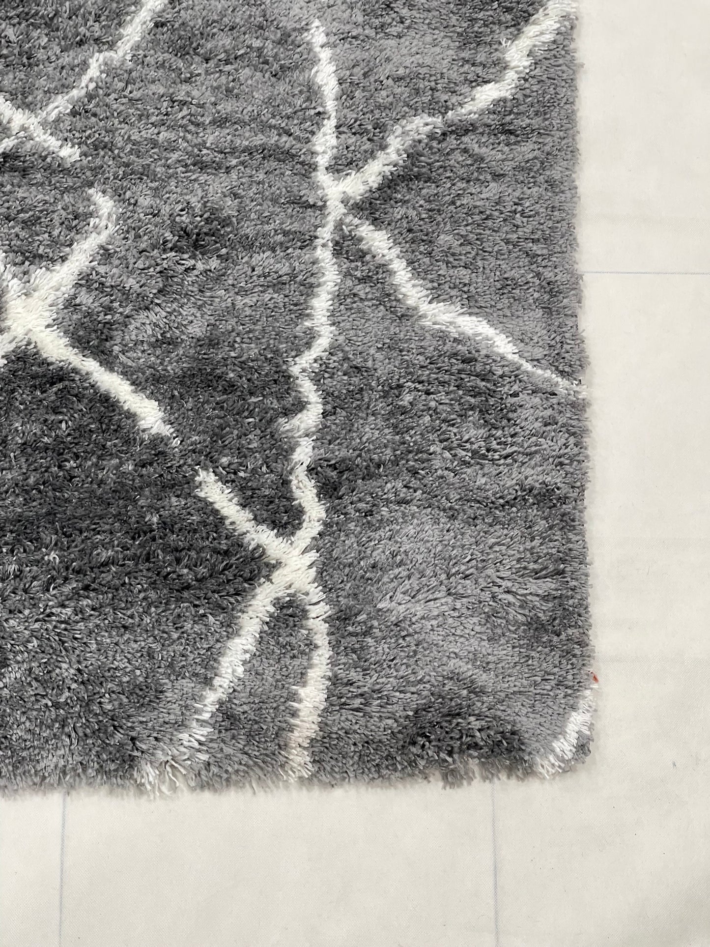 Turkish Shaggy Rug With Woven Back.  Size : 5 Ft Width x 7.3 Ft Length (160cm x 220cm) Article-13-Grey