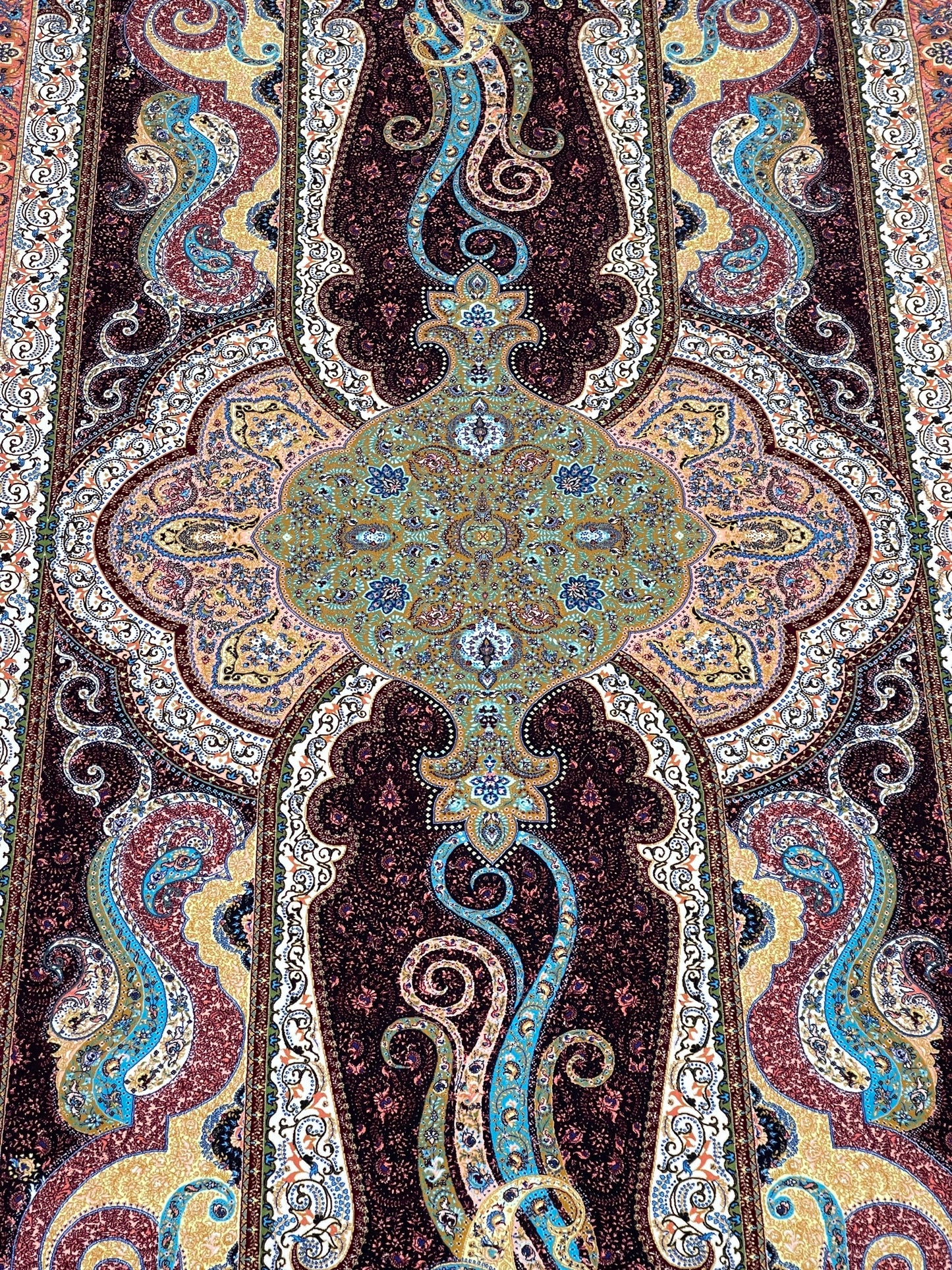 Irani Top Quality 
Mixture of 12 colours
1500 Reeds Acrylic Rug With Jute Back (02)
Size : 6.6 Ft Width x 9.6 Ft Length