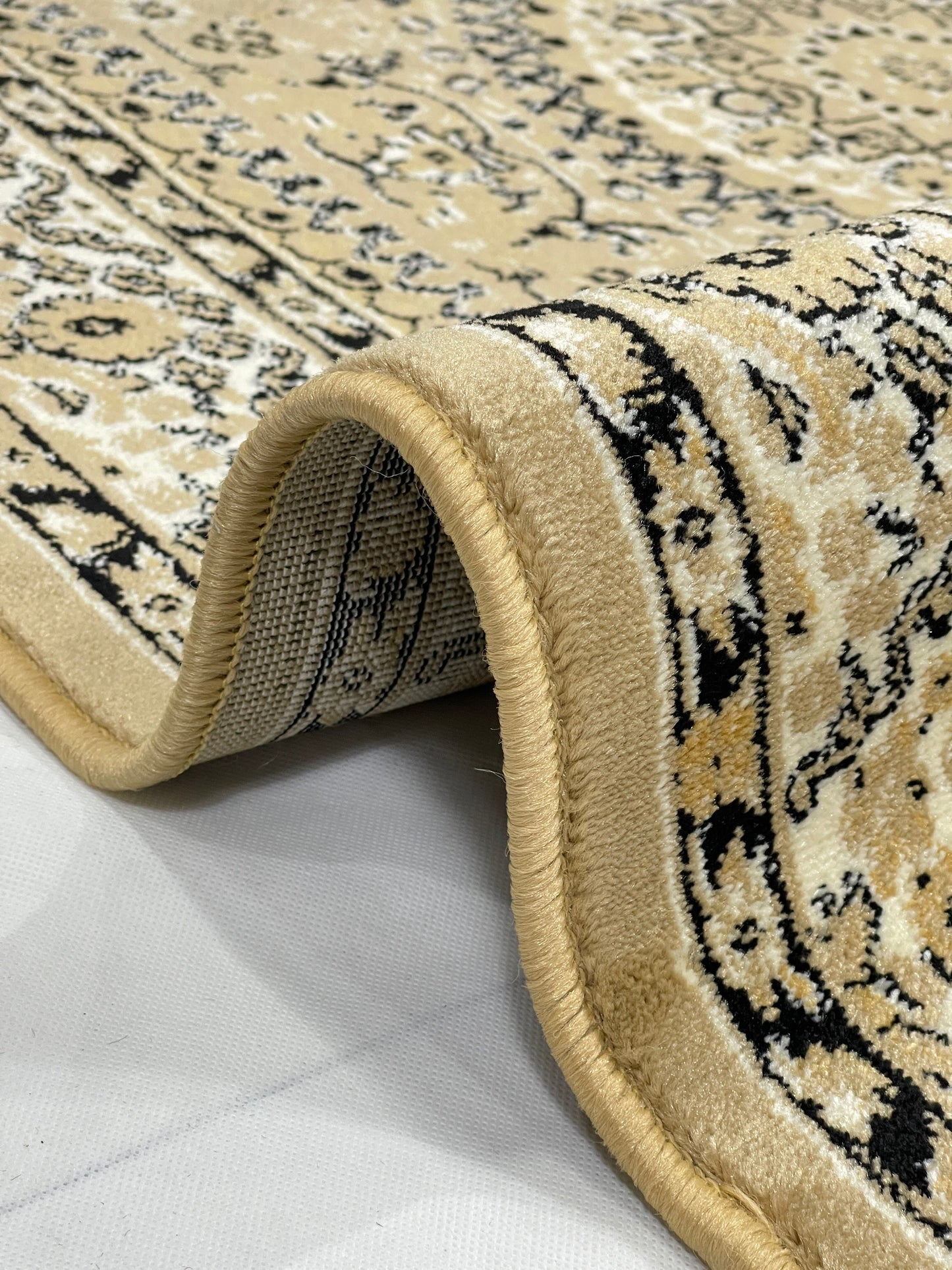 Persian polypropylene Rug,back woven
(Article-22-Beige)