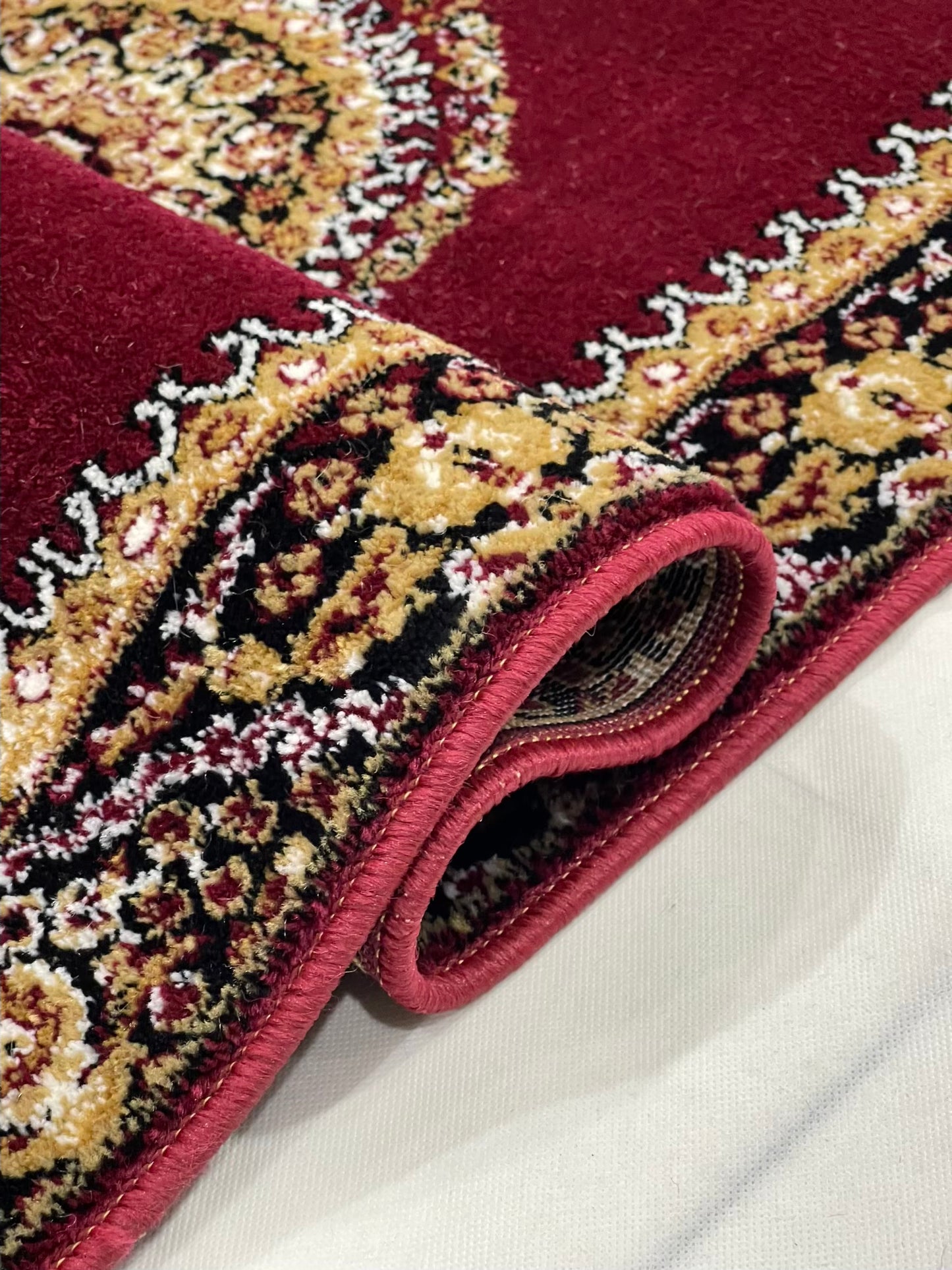 Red Persian Polypropylene Woven Runner.
 Size : 2.6 ft width x 9.6 ft length
 (80 cm x 290cm)