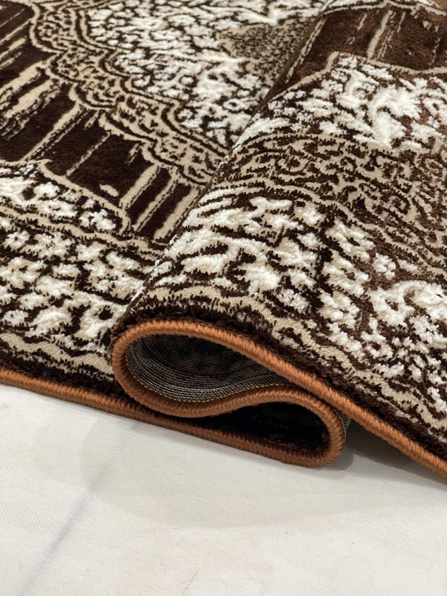 Polyester Silk Woven Rug.(Article-1563-Brown) Size : 4 ft width x 5.6 ft length