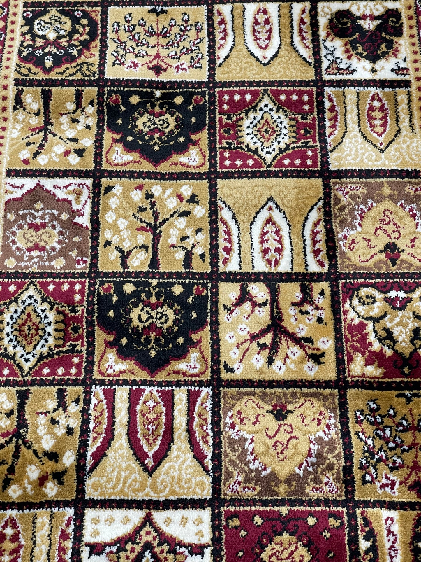 Black  Persian Polypropylene Woven Rug.  Size : 2.6 ft width x 6.6 ft length  (80 cm x 200cm)